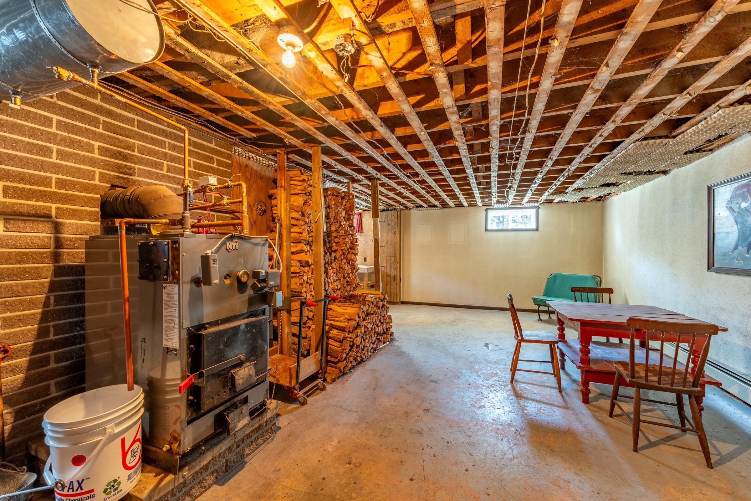 $299,000.00: 3580 Second Division Road, Concession