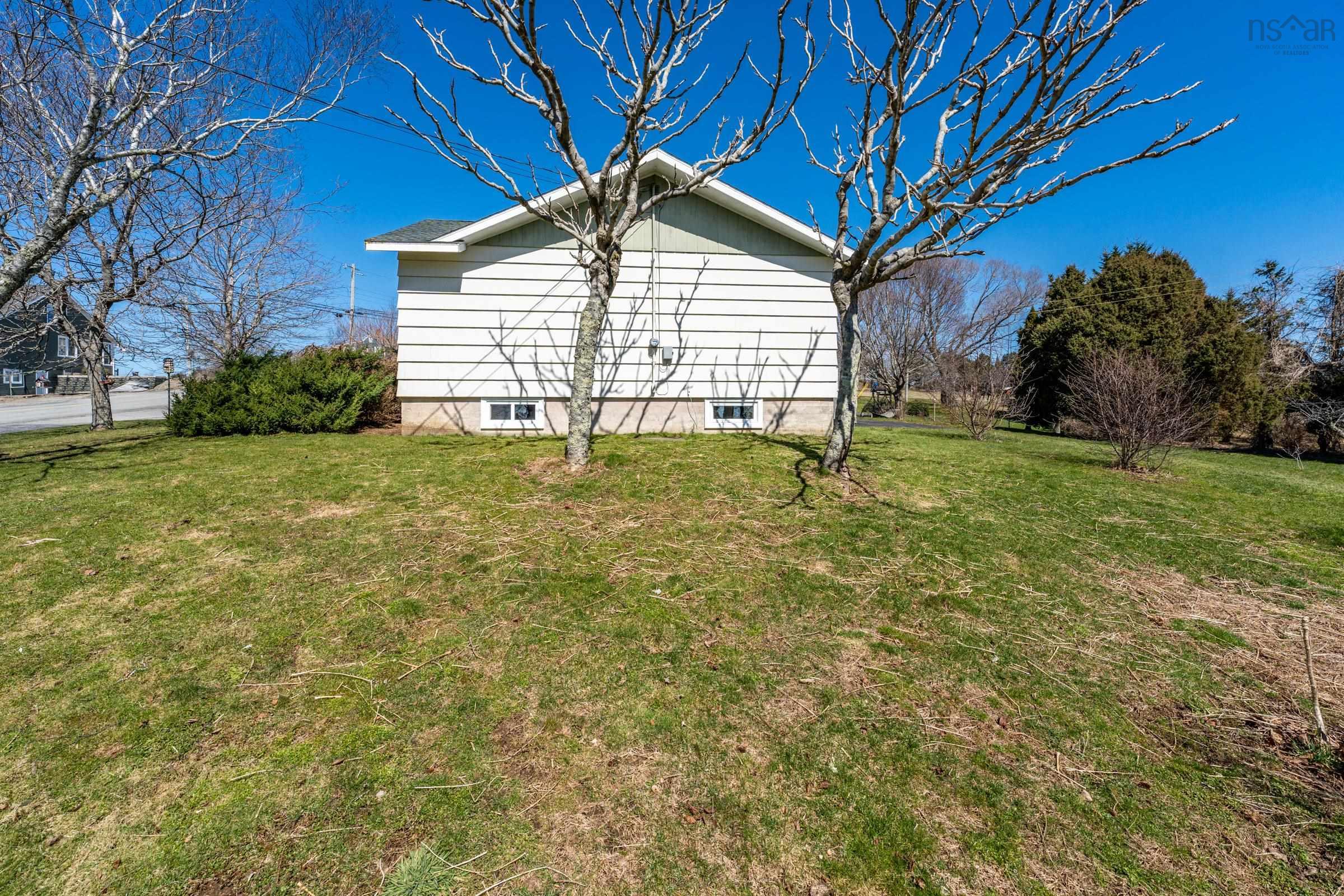 $299,000.00: 3580 Second Division Road, Concession