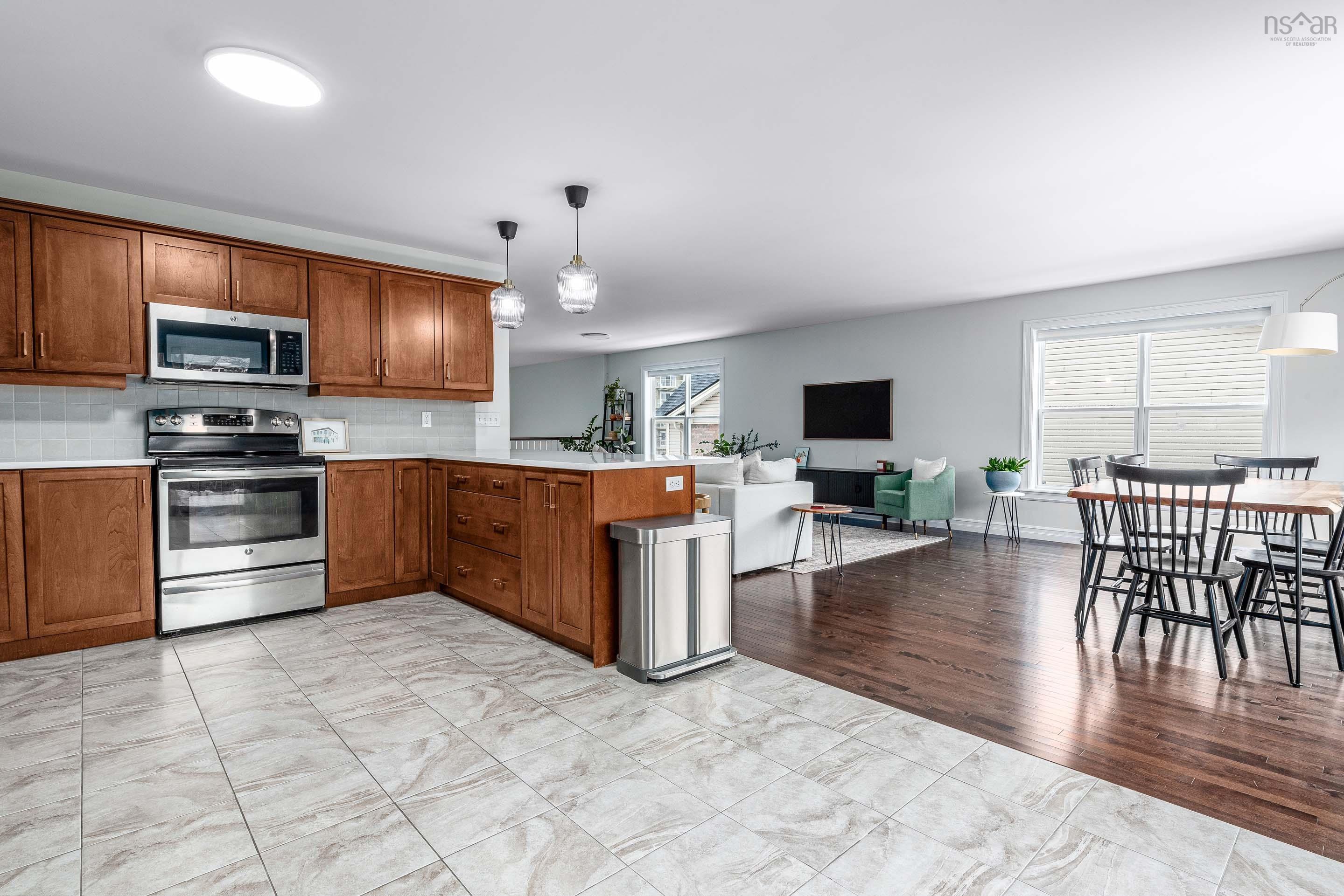 $599,900.00: 163 Basswood Run, Dartmouth