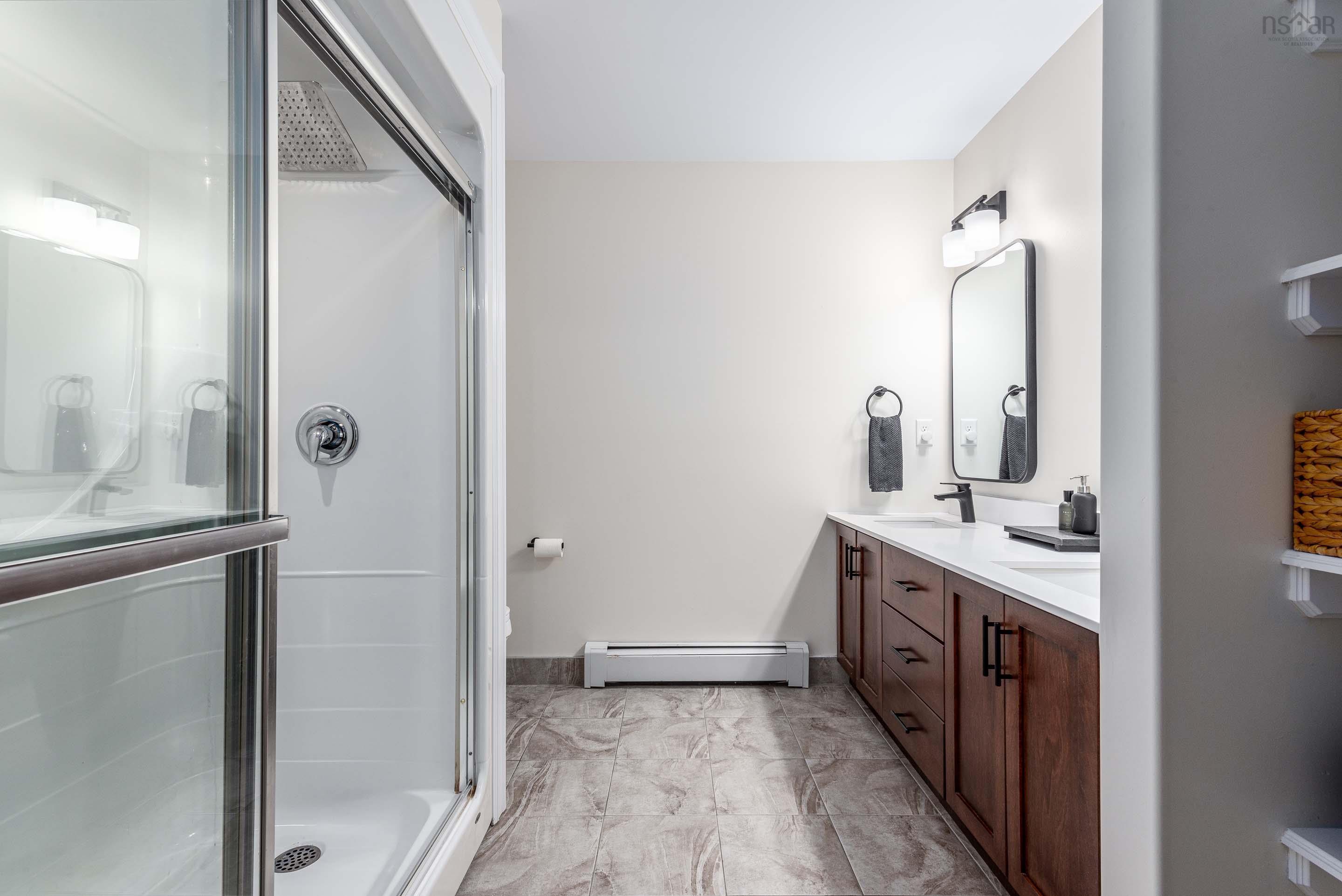 $599,900.00: 163 Basswood Run, Dartmouth