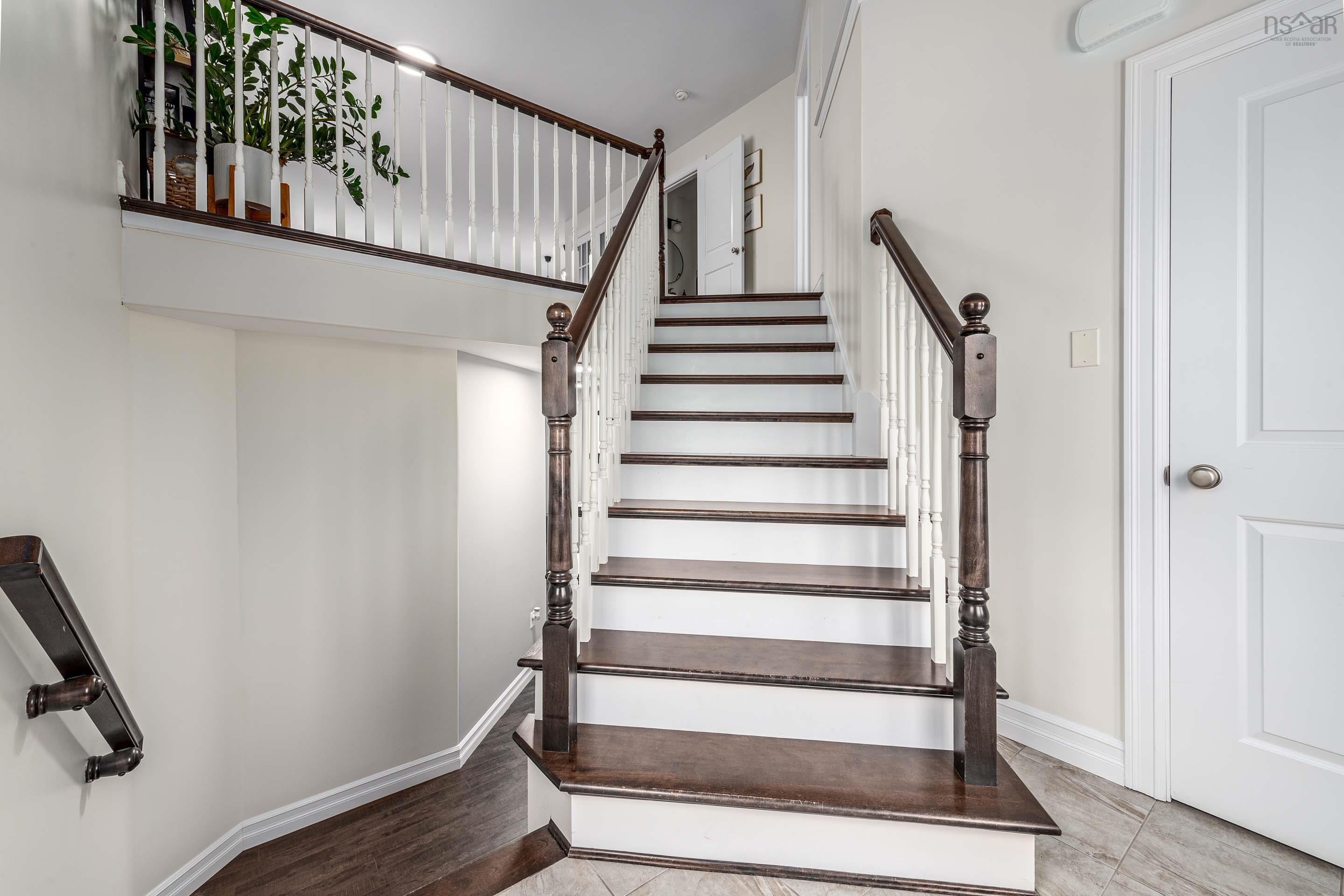 $599,900.00: 163 Basswood Run, Dartmouth