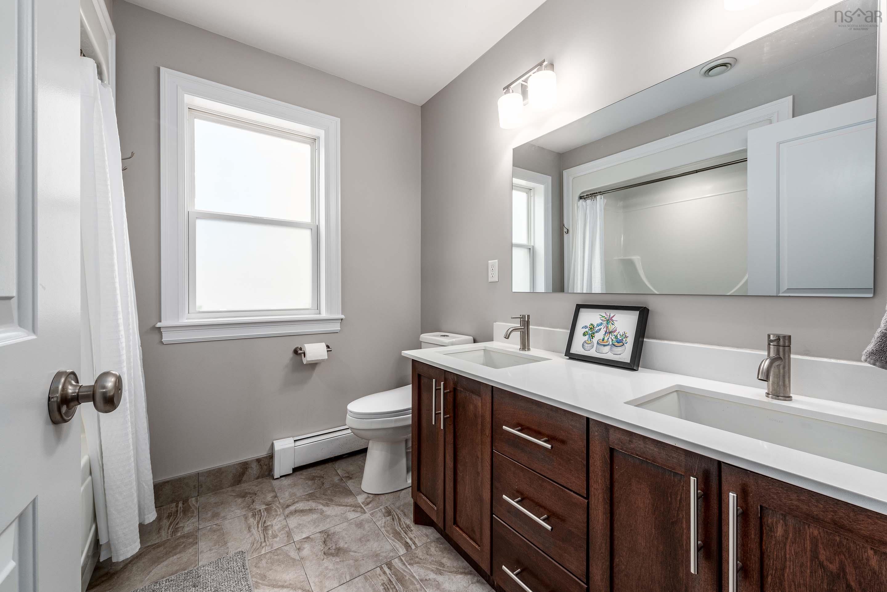 $599,900.00: 163 Basswood Run, Dartmouth