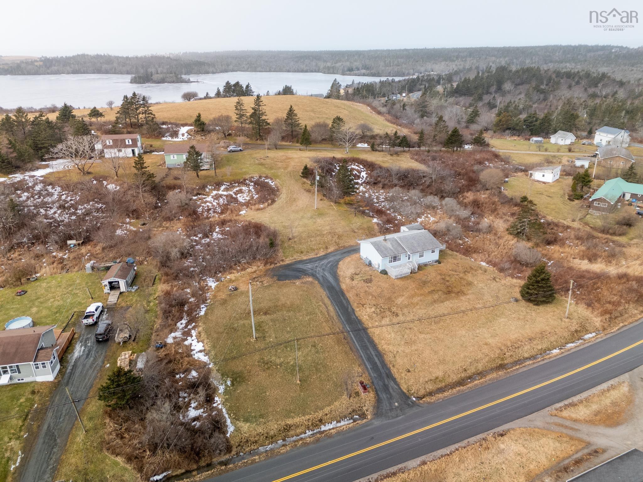 $264,000.00: 1331 Main Shore Road, Sandford