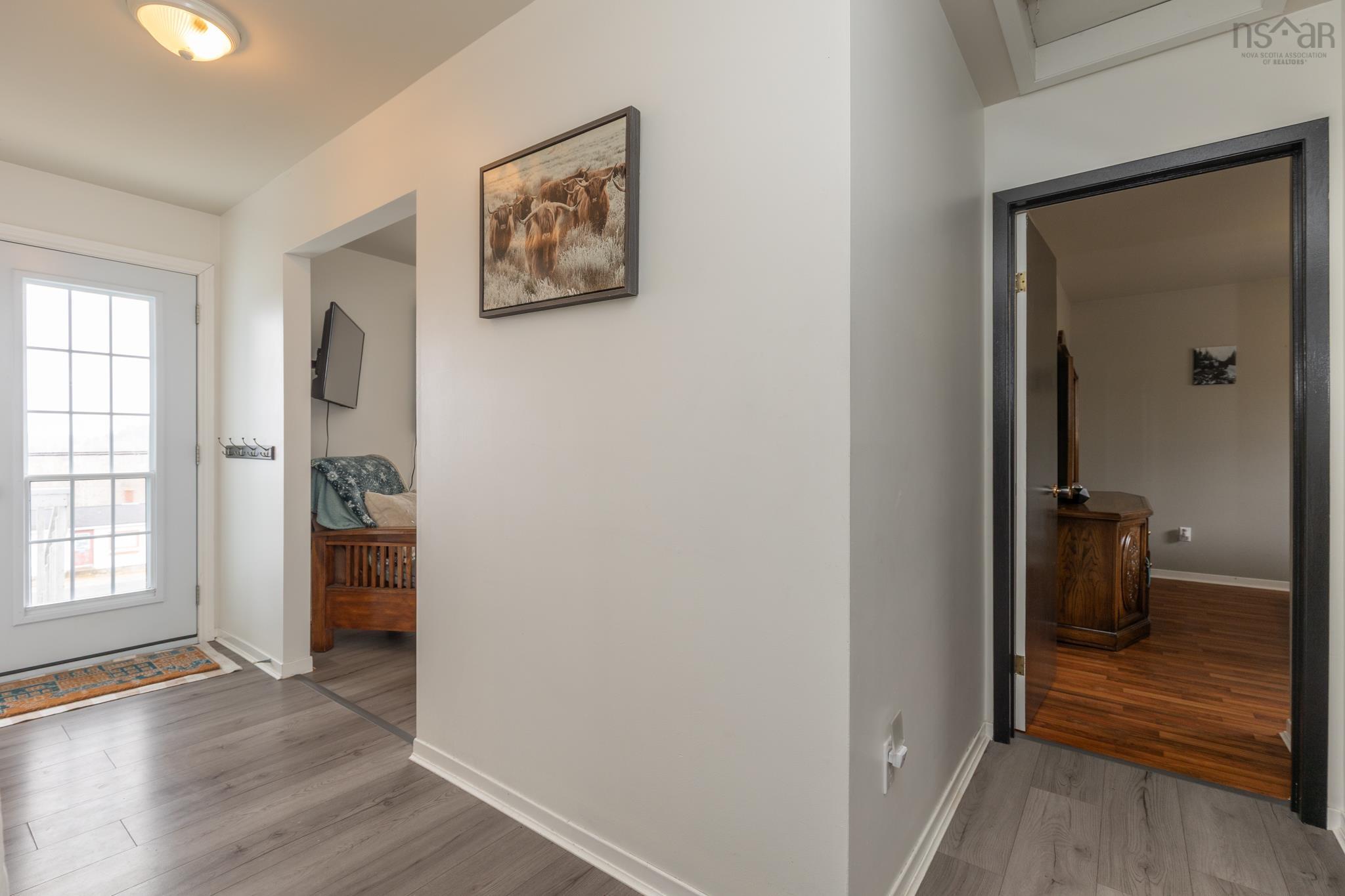 $264,000.00: 1331 Main Shore Road, Sandford