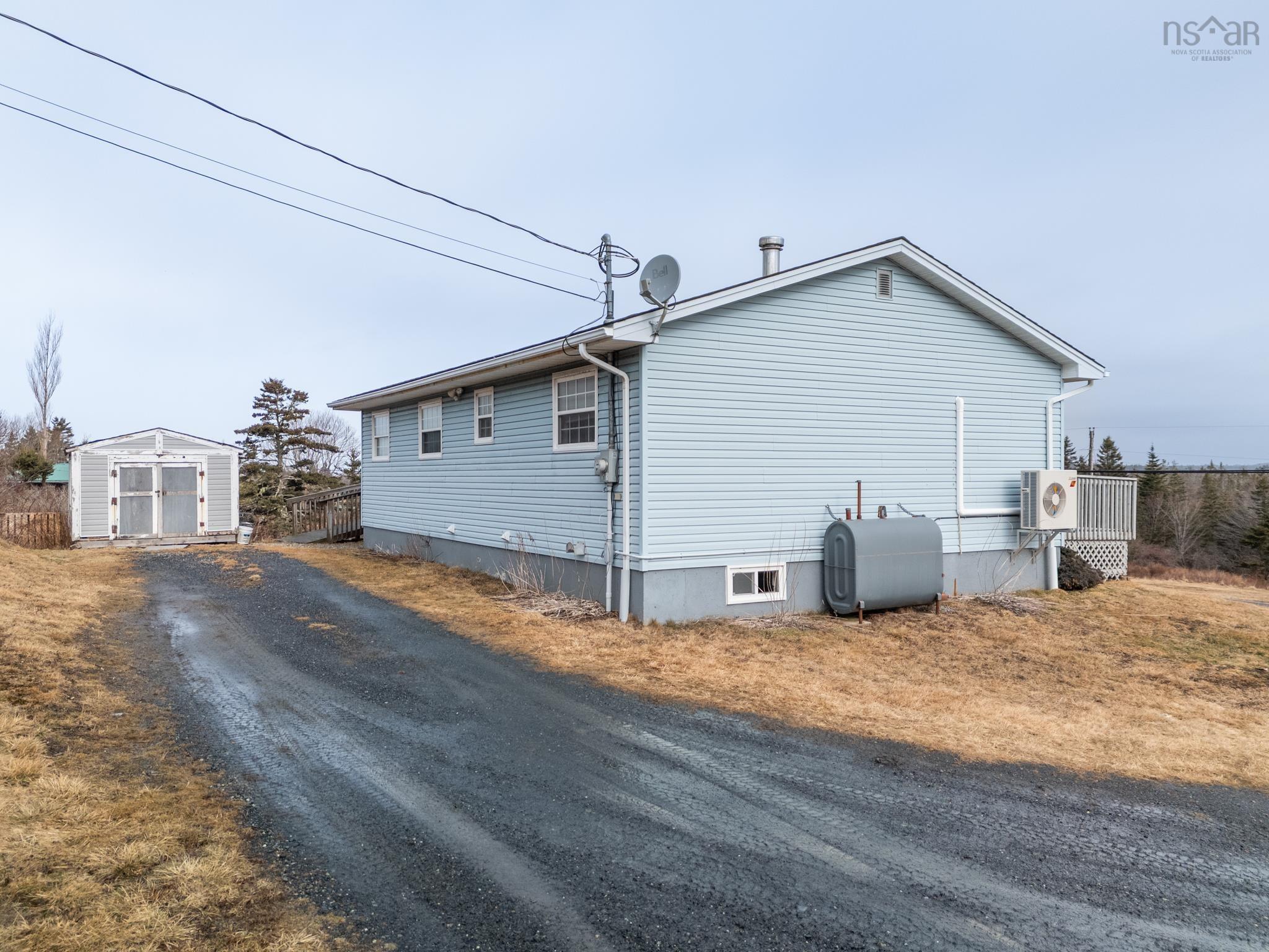 $264,000.00: 1331 Main Shore Road, Sandford