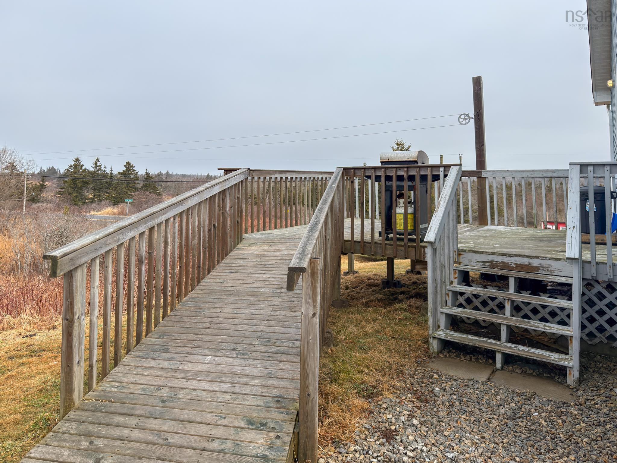 $264,000.00: 1331 Main Shore Road, Sandford