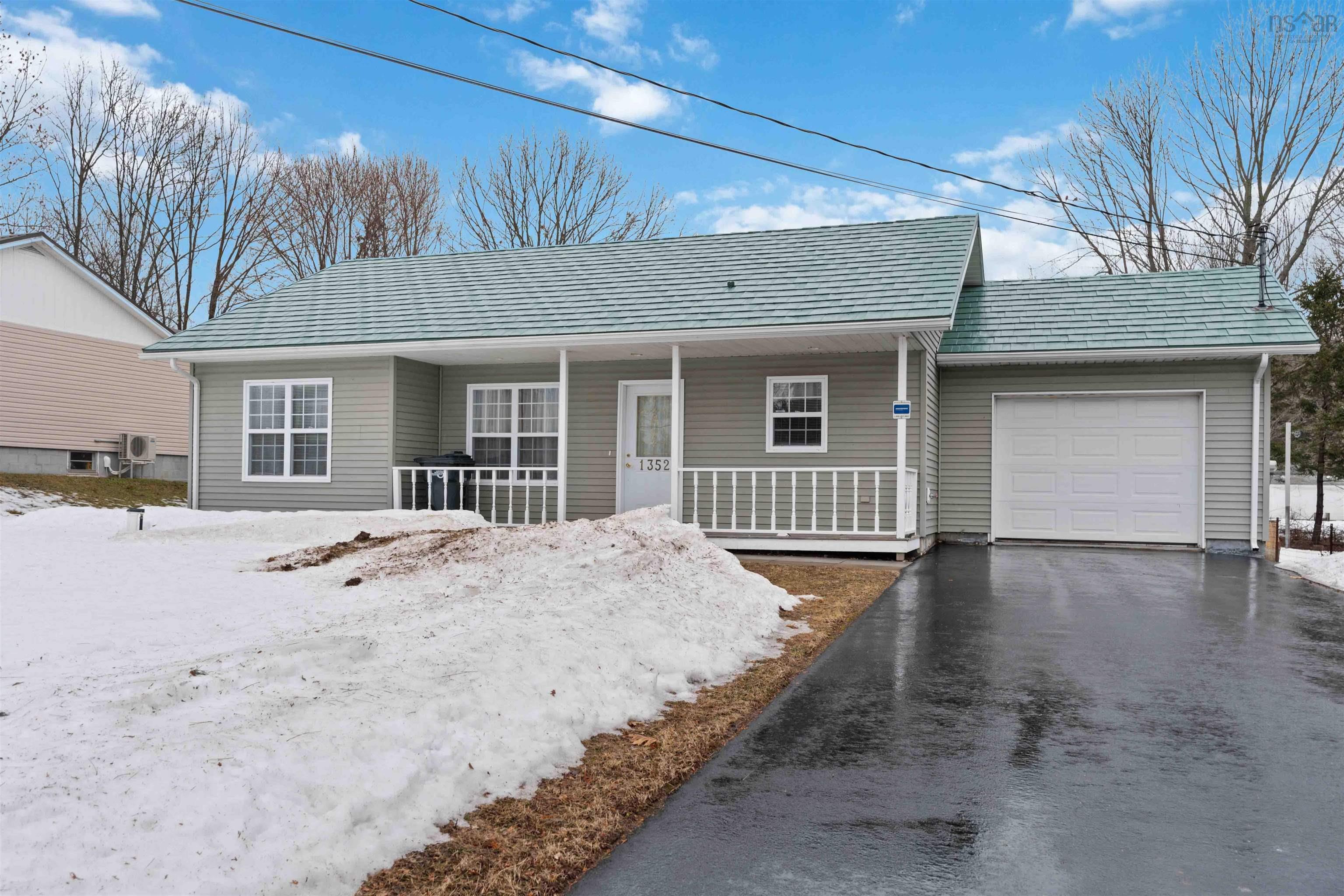 $315,000.00: 1352 Spring Garden Road, Kingston