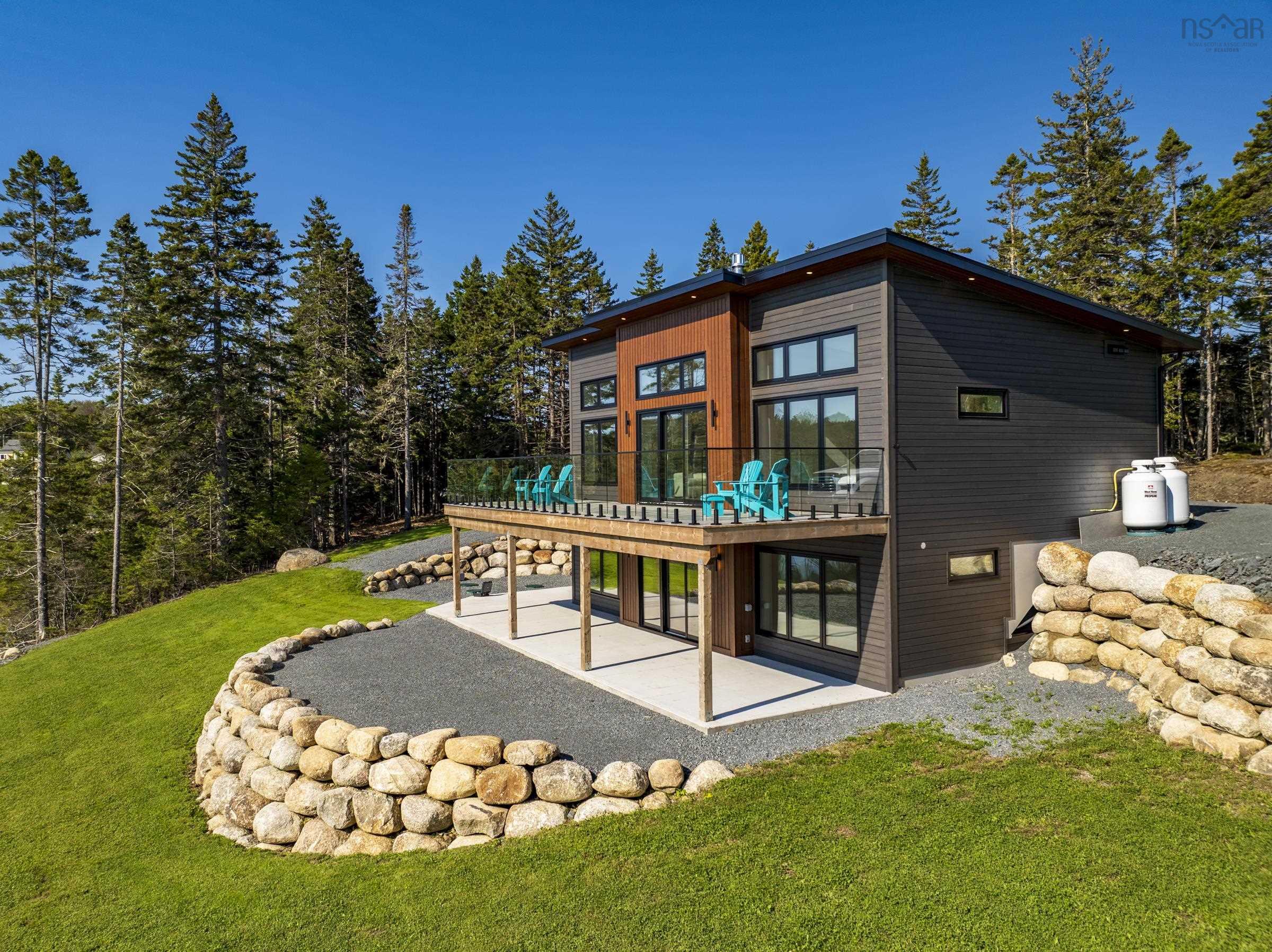 $1,495,000.00: 125 Indian Path Road, Indian Path