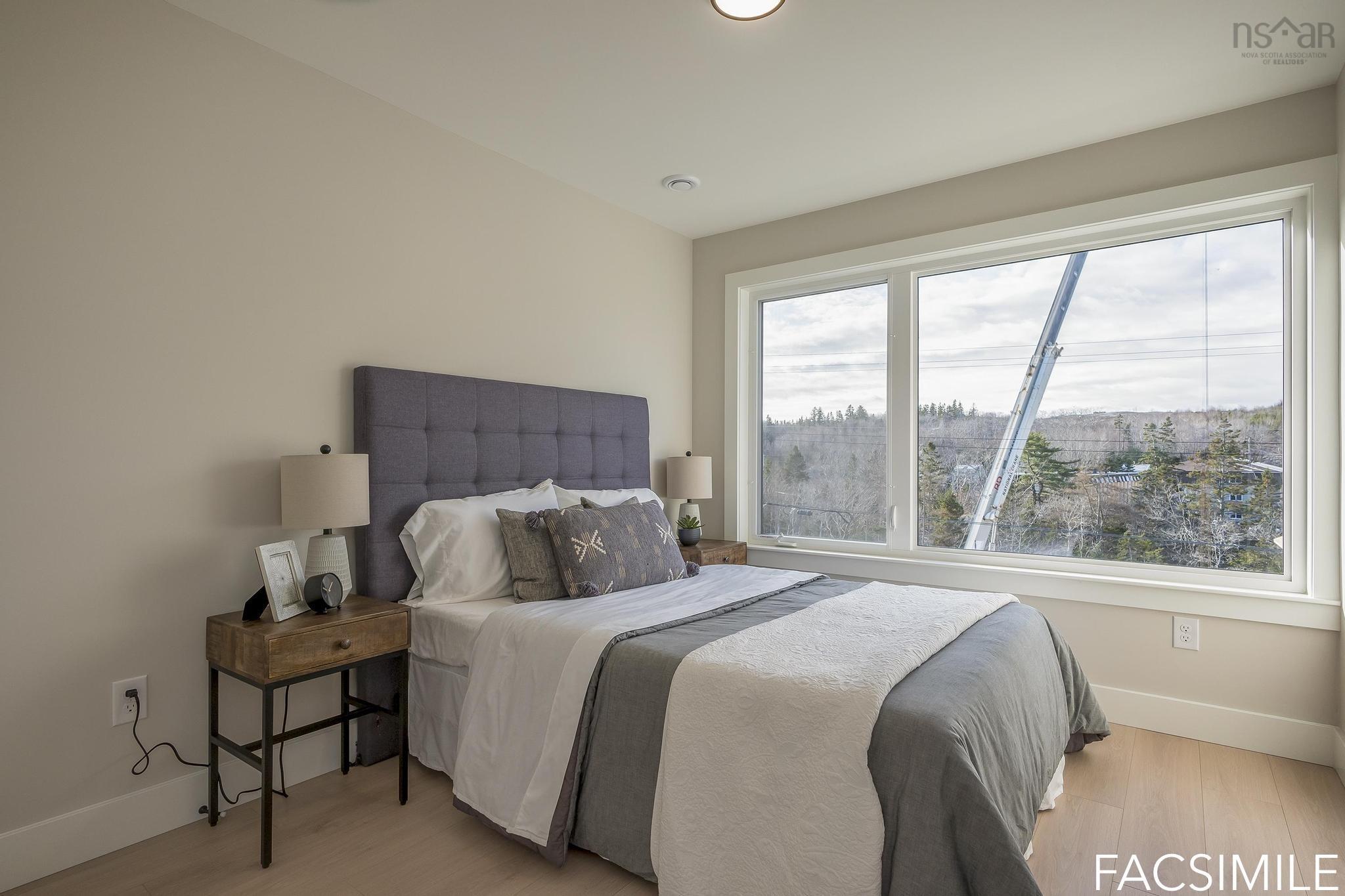 $689,900.00: 72A 50 Colonial Crescent, Halifax