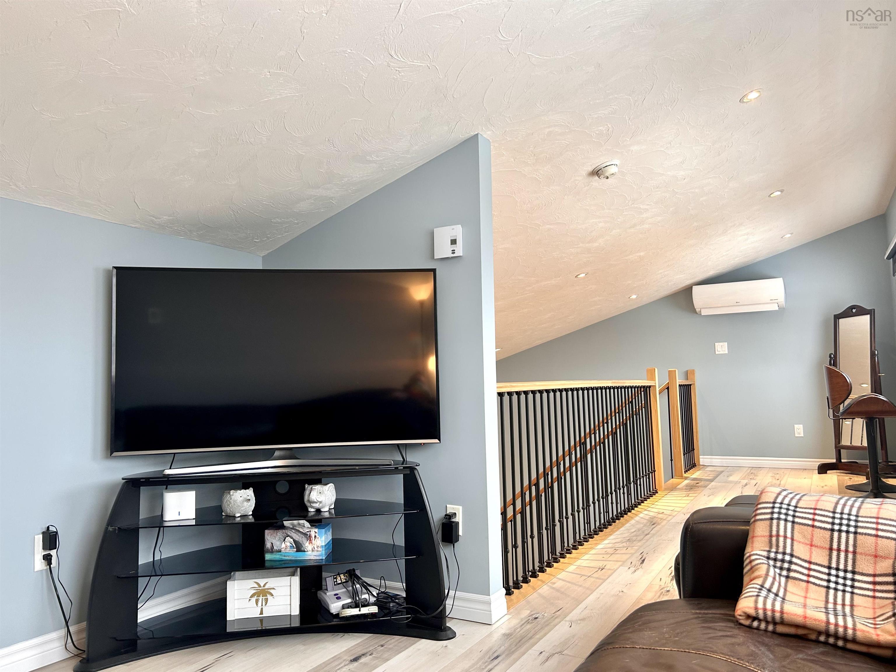 $369,900.00: 5430 366 Highway, Lorneville