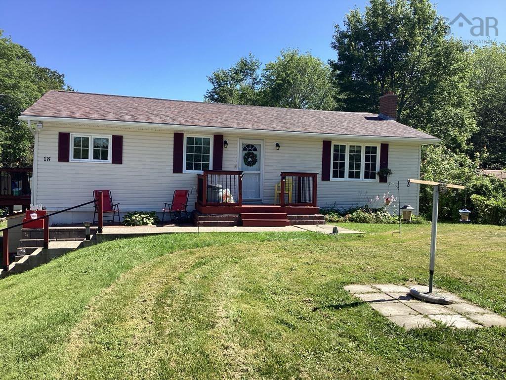 18 Chesapeake Road, Beaver Bank, NS (MLS® 202504473)