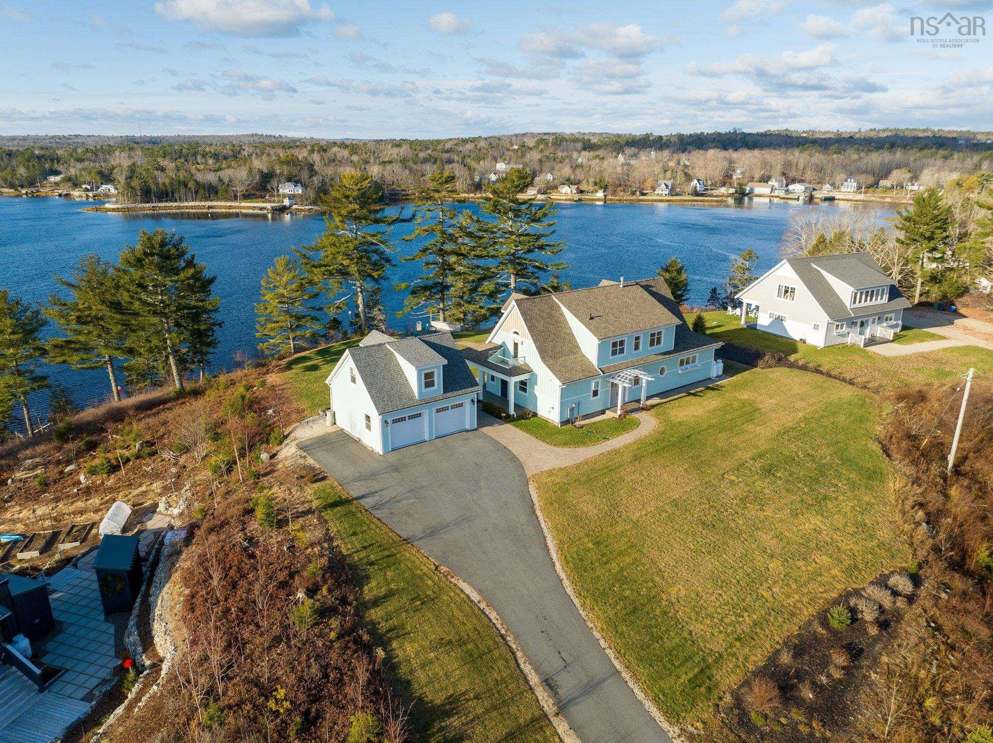$1,395,000.00: 92 Skipper Hill Drive, Chester Basin