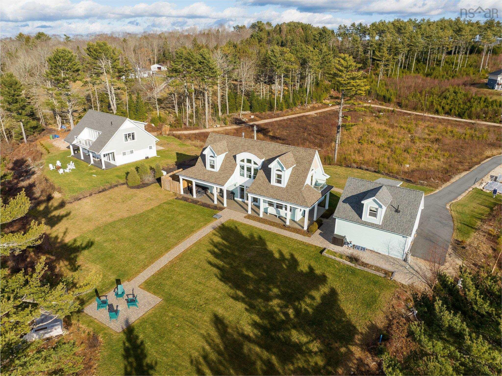 $1,395,000.00: 92 Skipper Hill Drive, Chester Basin