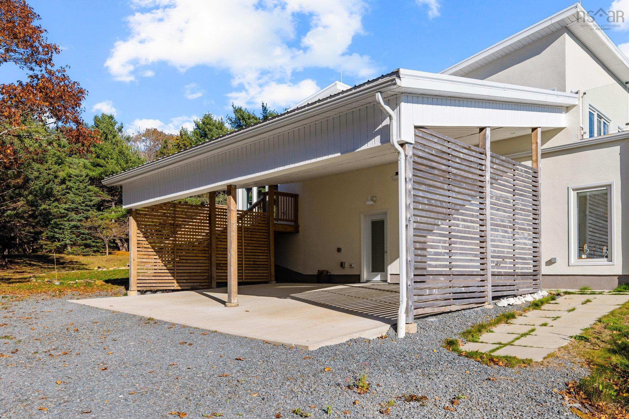 $1,999,000.00: 4808 #332 Highway, East Lahave