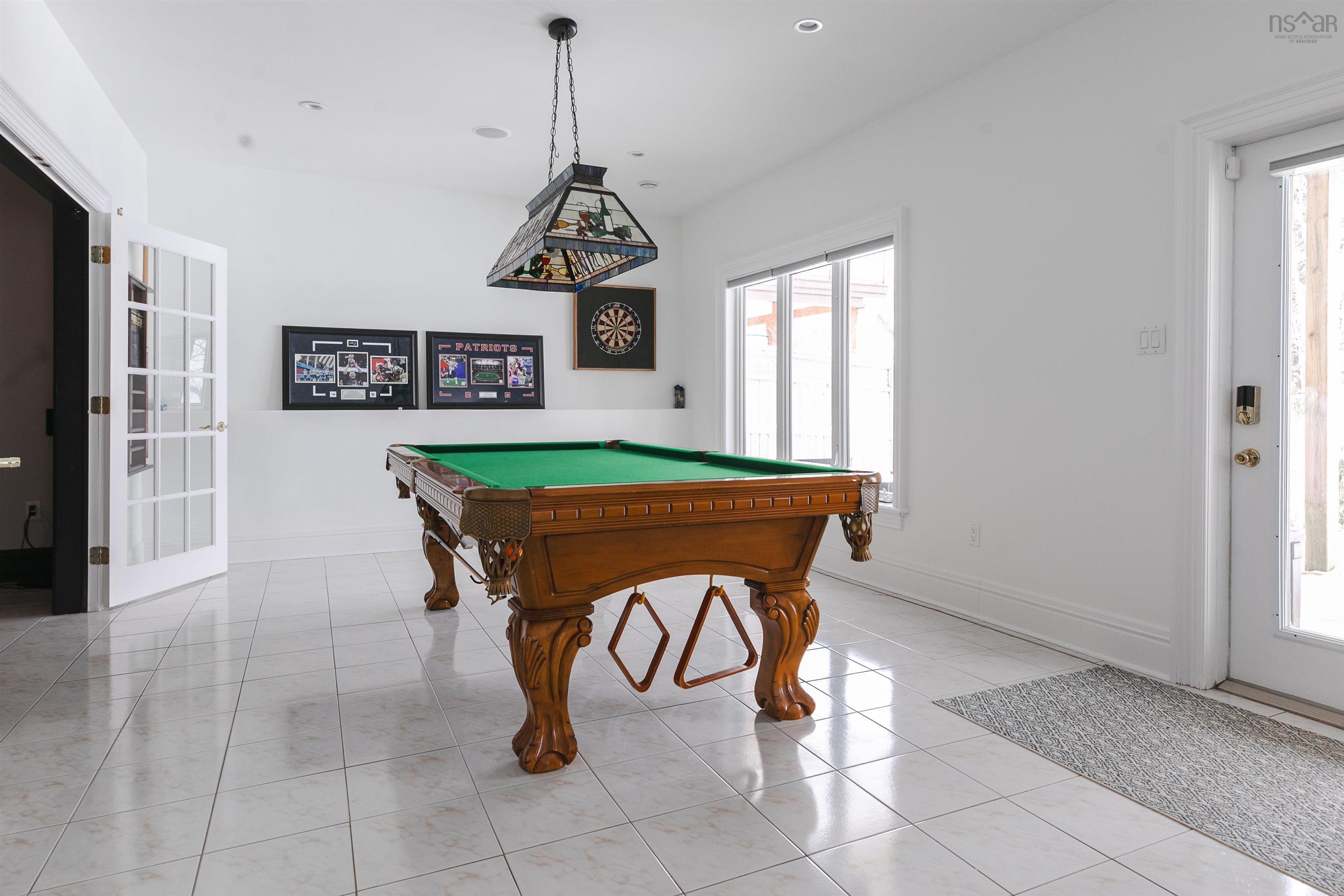 $1,999,000.00: 73 Lakeshore Park Terrace, Dartmouth