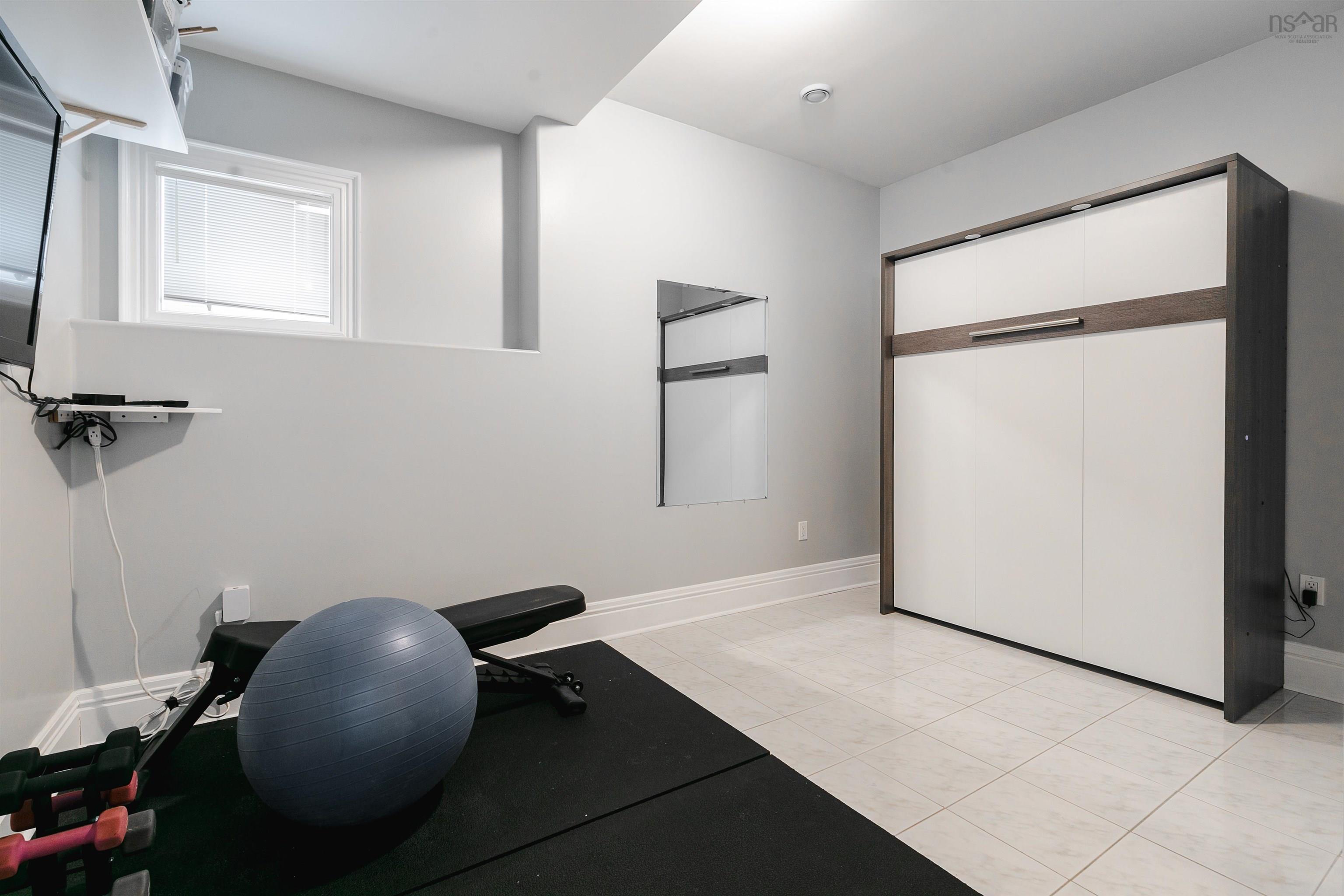 $1,999,000.00: 73 Lakeshore Park Terrace, Dartmouth