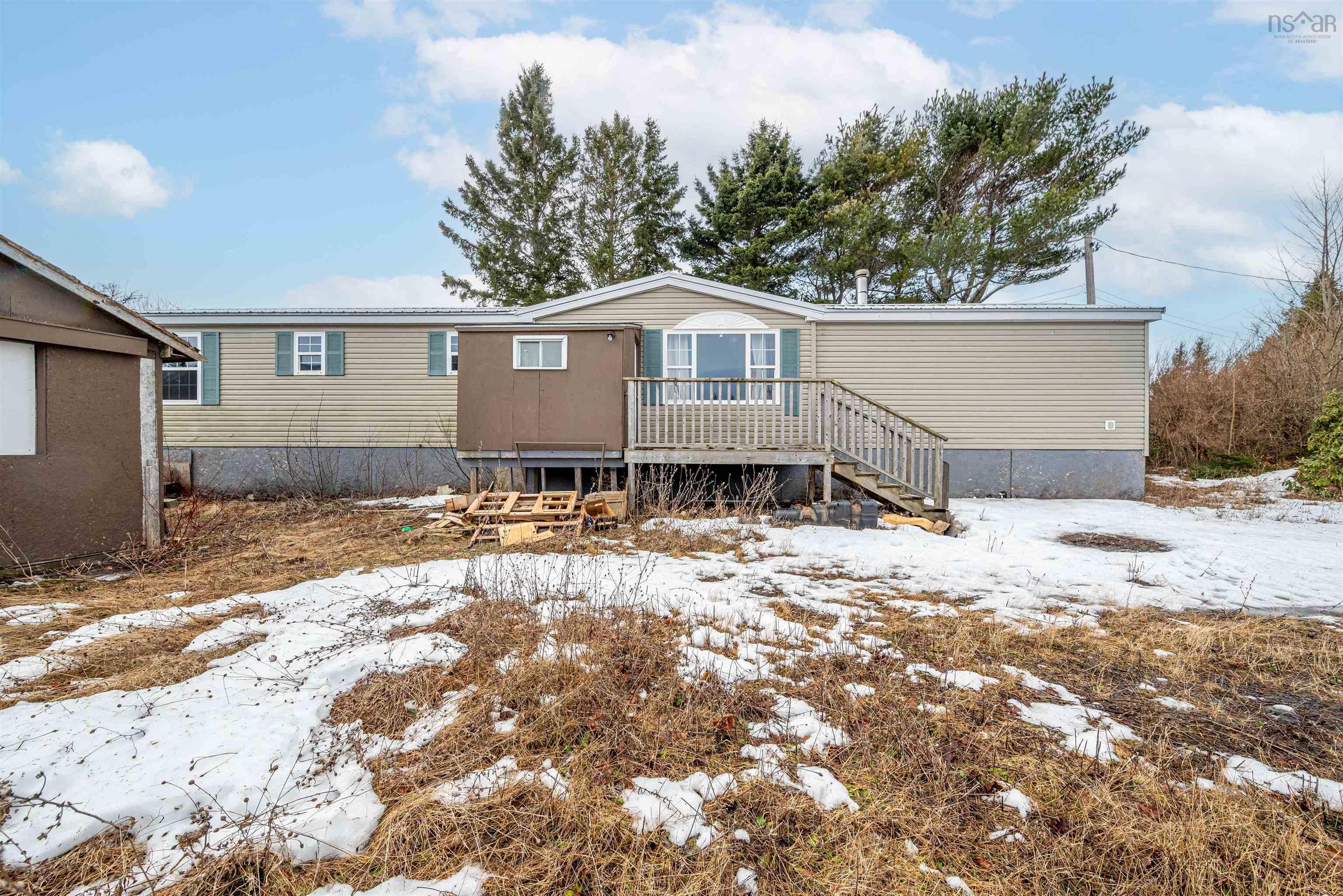 $150,000.00: 6144 Highway 215, Cheverie