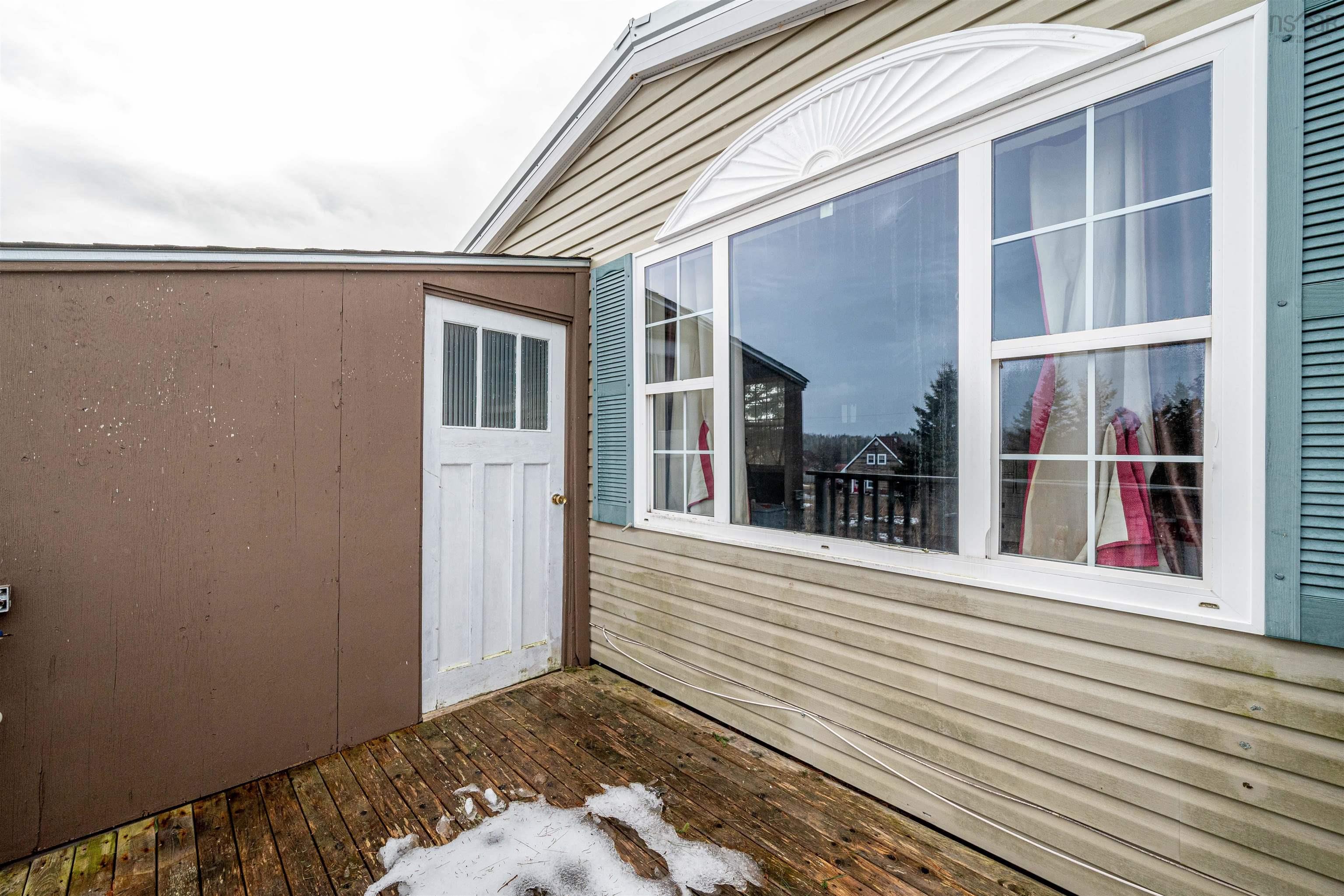 $150,000.00: 6144 Highway 215, Cheverie