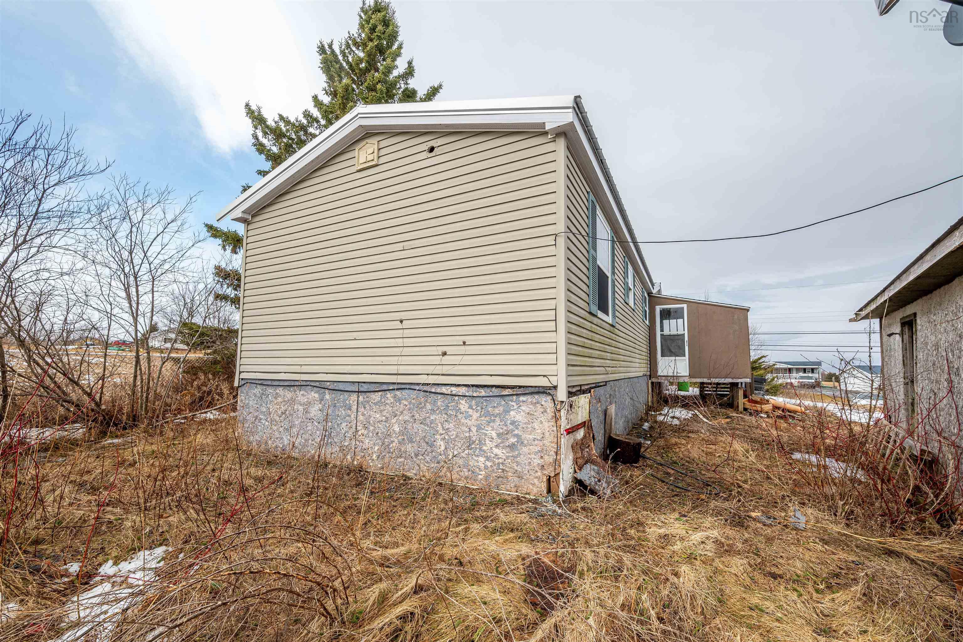 $150,000.00: 6144 Highway 215, Cheverie