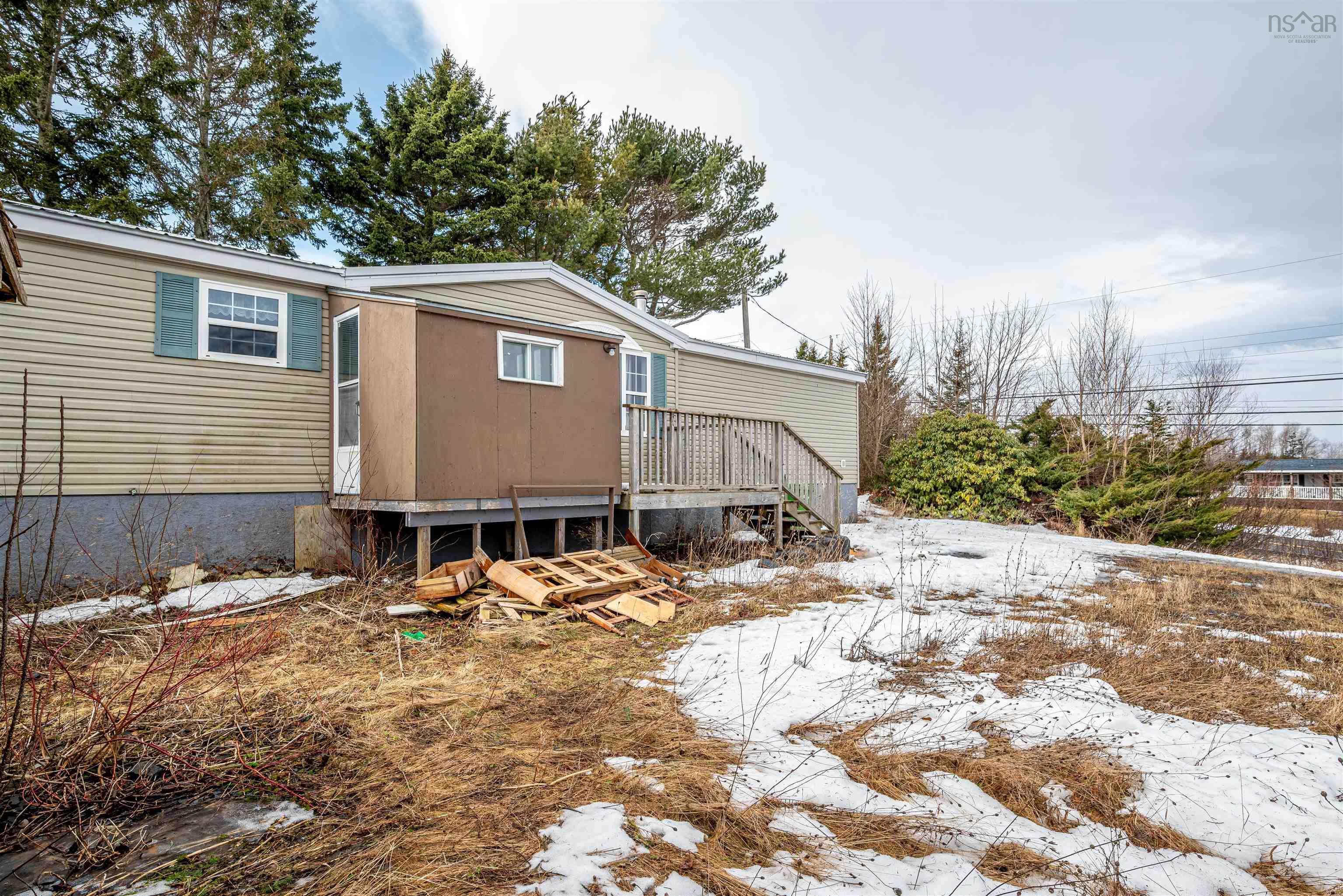 $150,000.00: 6144 Highway 215, Cheverie