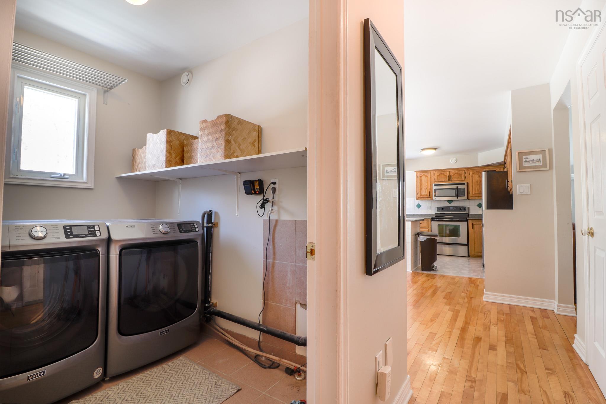 $449,000.00: 19 Petersfield Court, Westmount