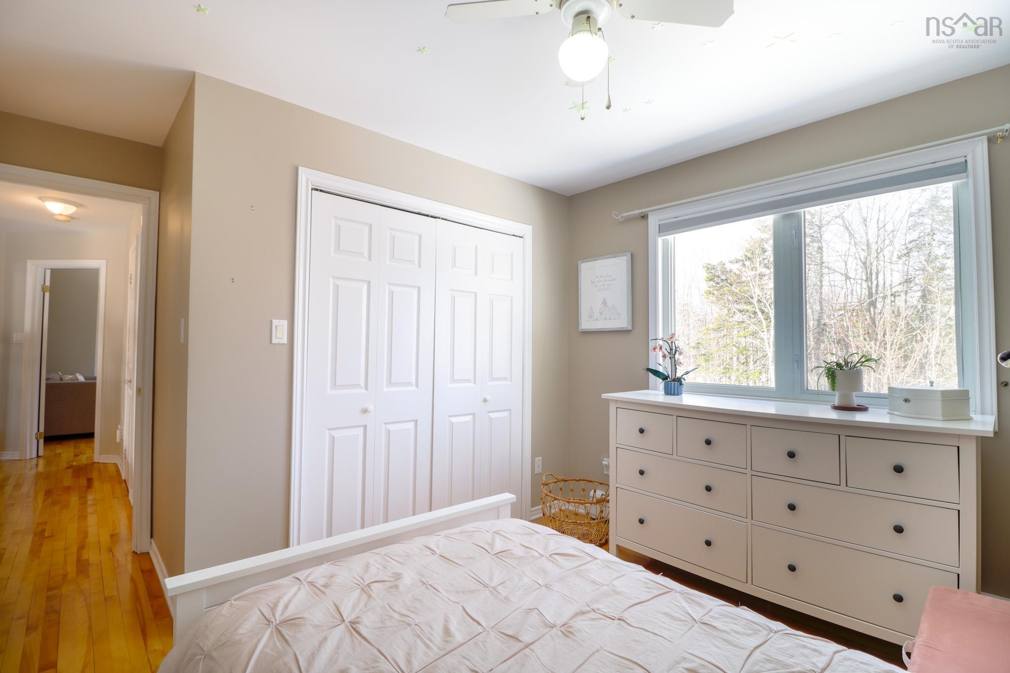 $449,000.00: 19 Petersfield Court, Westmount