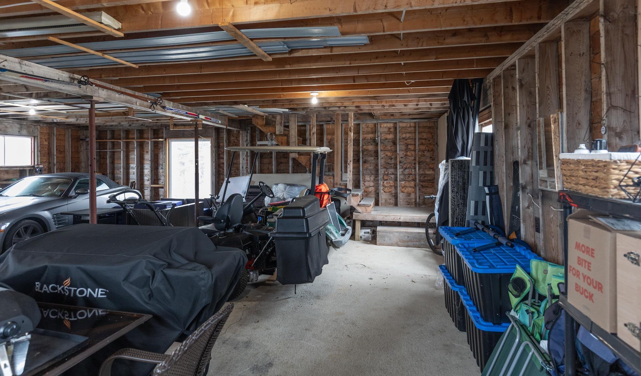 $399,000.00: 1290 1 Highway, Wellington