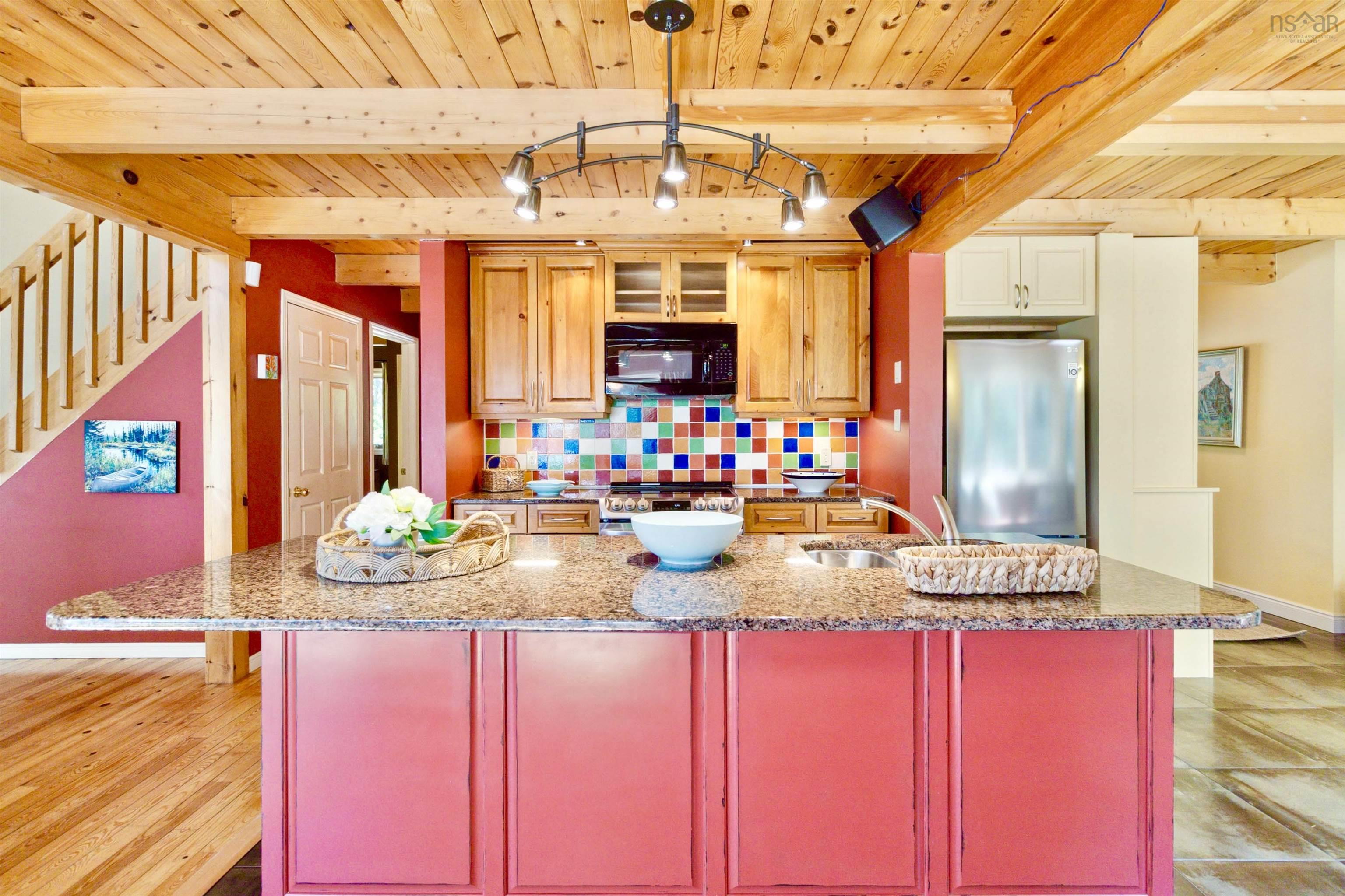 $969,900.00: 286 High Point Terrace, Molega North