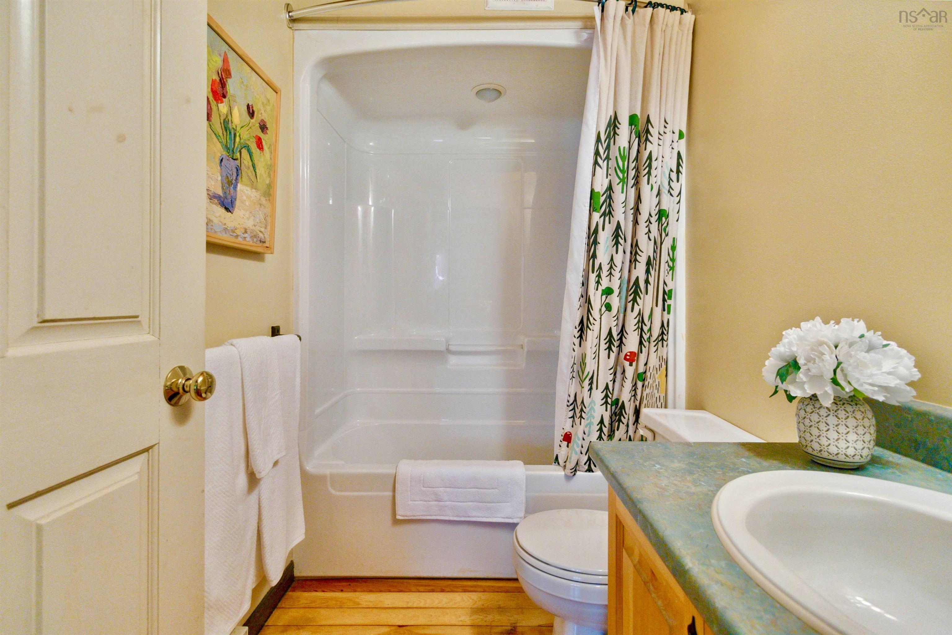 $969,900.00: 286 High Point Terrace, Molega North