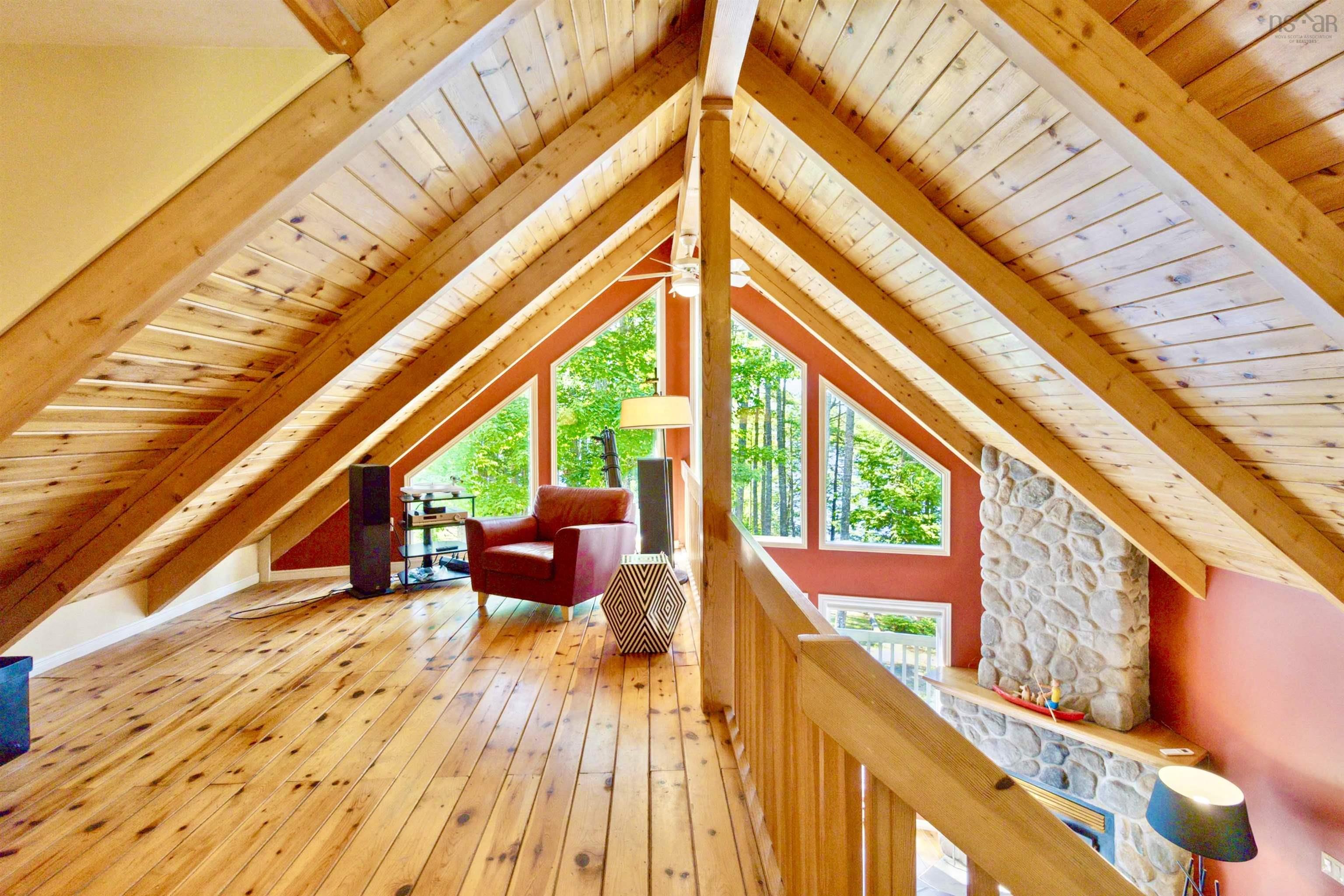 $969,900.00: 286 High Point Terrace, Molega North