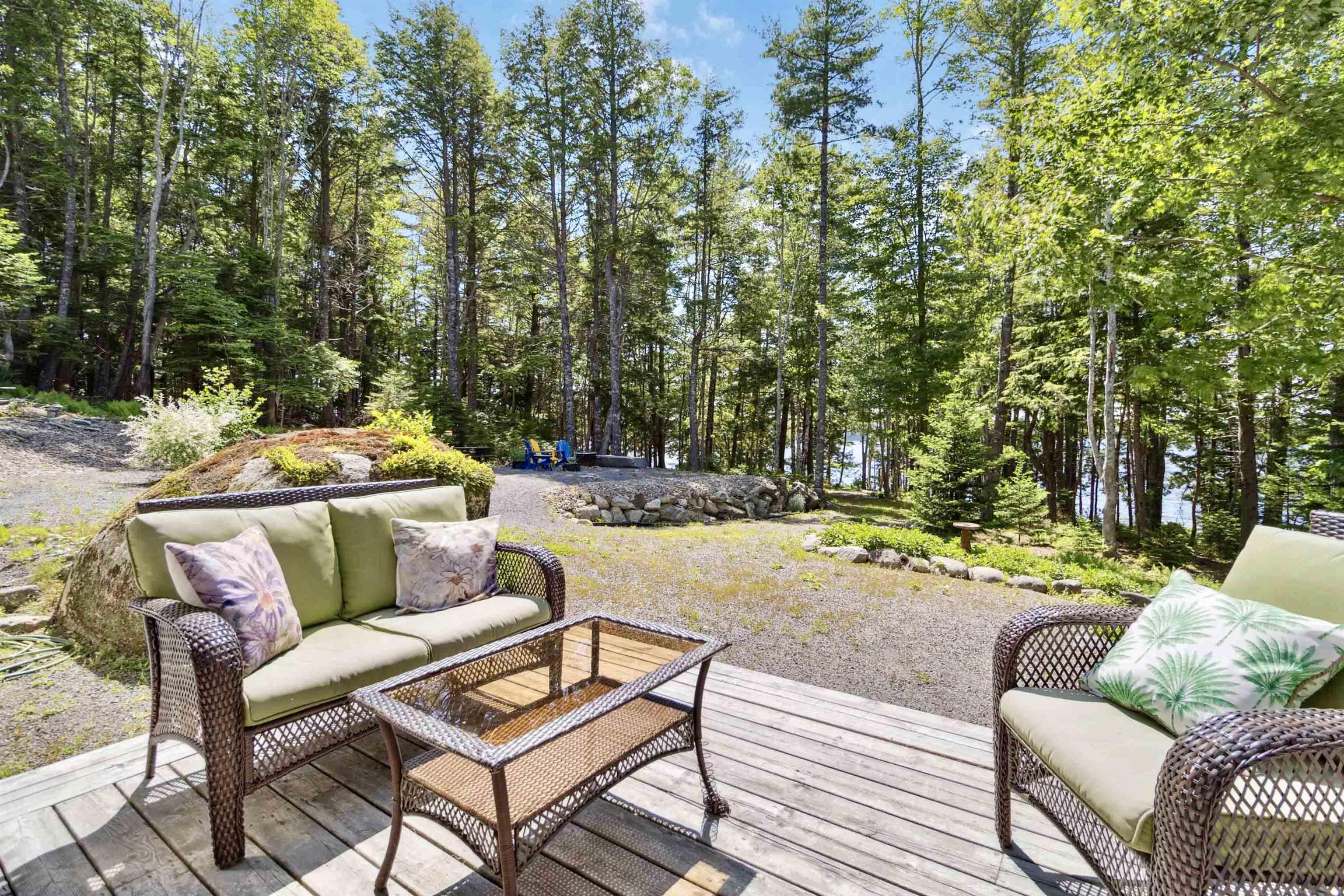 $969,900.00: 286 High Point Terrace, Molega North