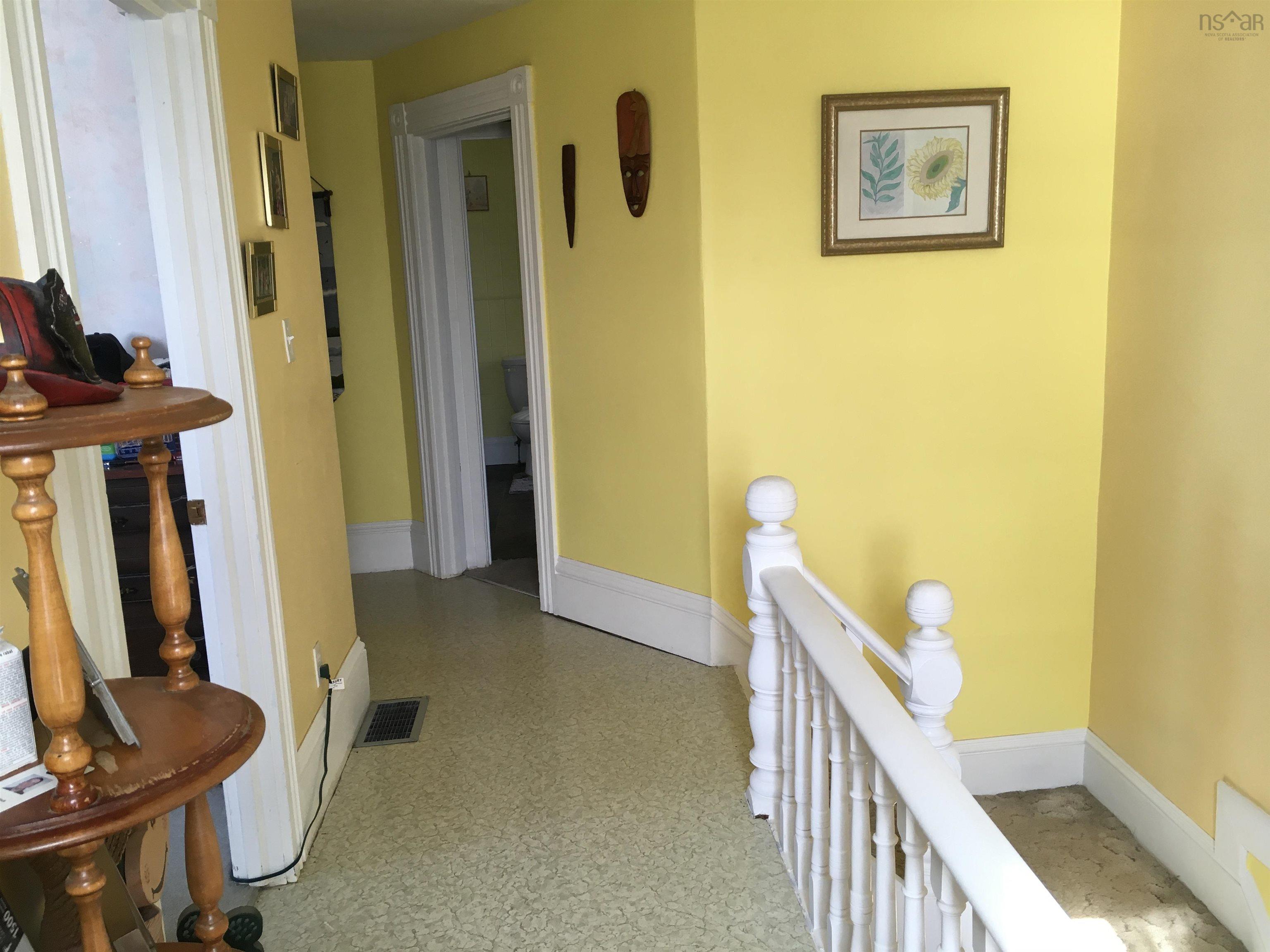 $275,000.00: 4008 Highway 332, Riverport