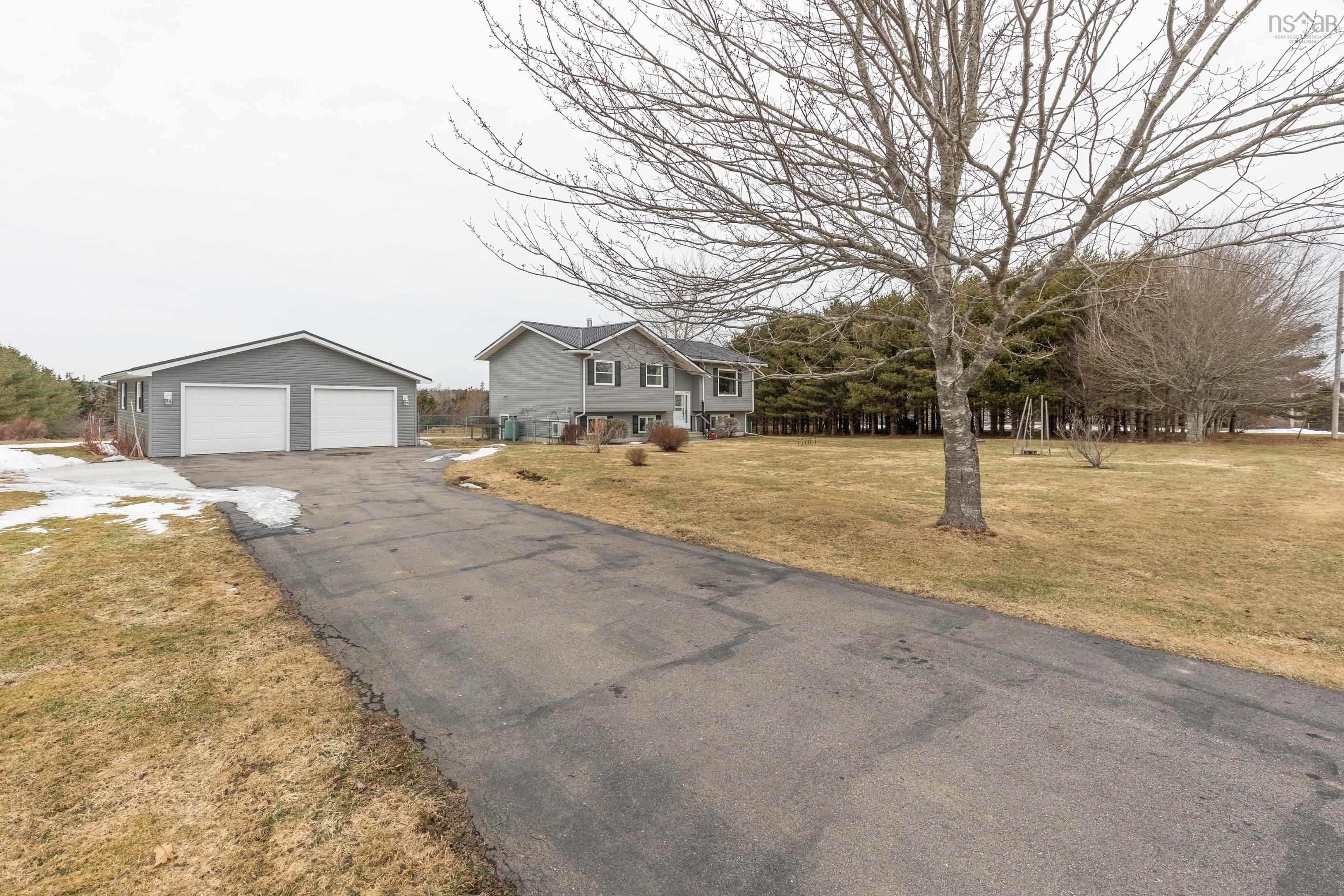 $429,900.00: 169 North Ohio Road, South Ohio