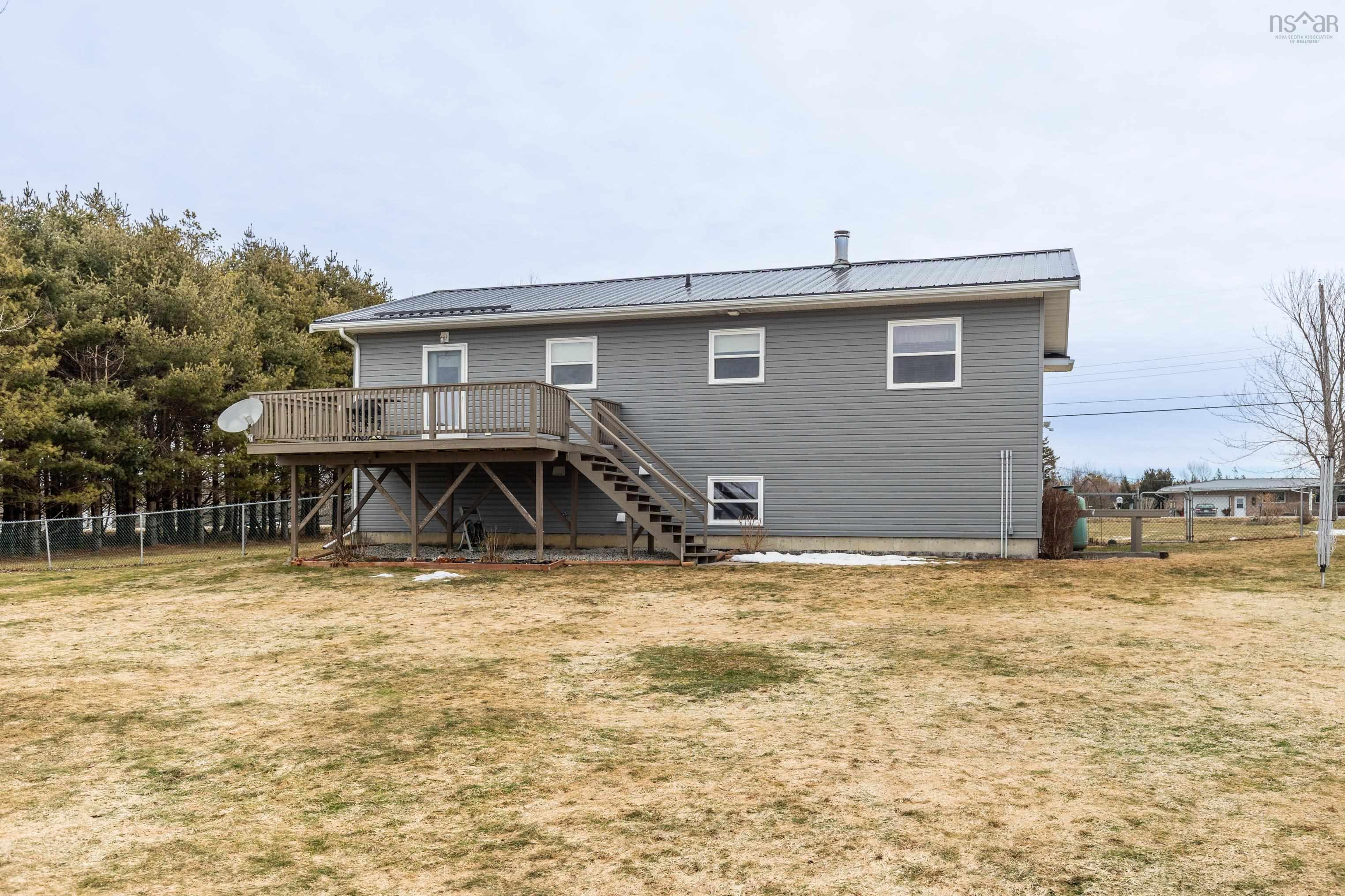 $429,900.00: 169 North Ohio Road, South Ohio