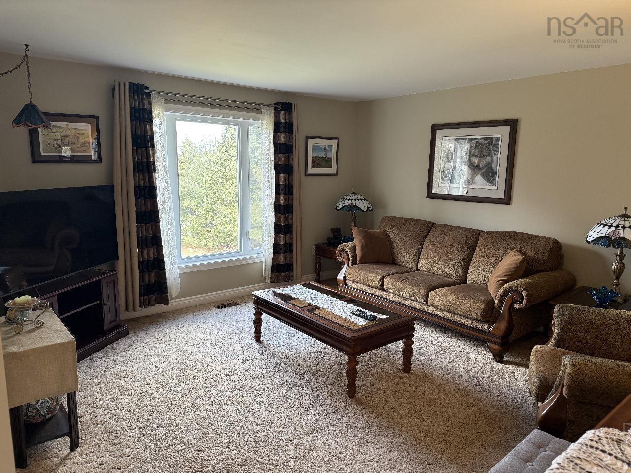 $350,000.00: 260 Old Trunk Road, Elmsdale