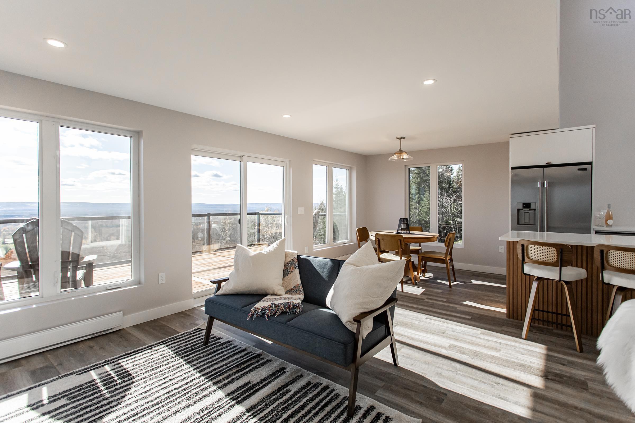$549,000.00: 874 Stronach Mountain Road, Melvern Square