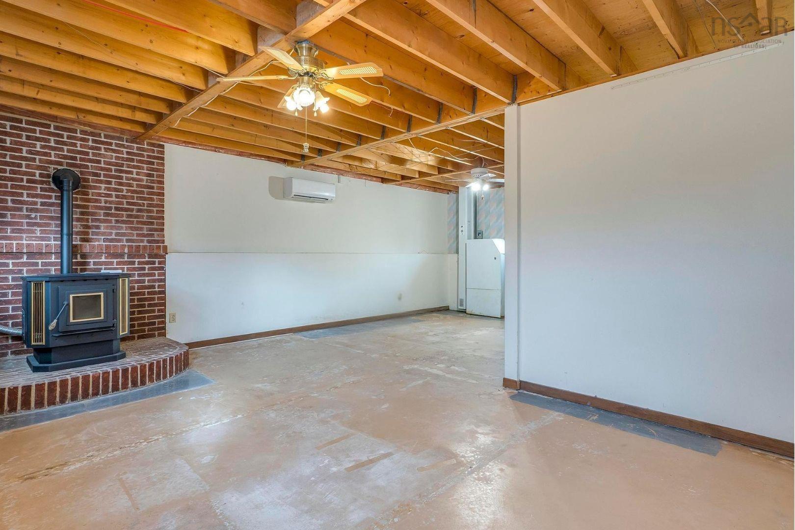 $425,000.00: 155 Doherty Drive, Lawrencetown