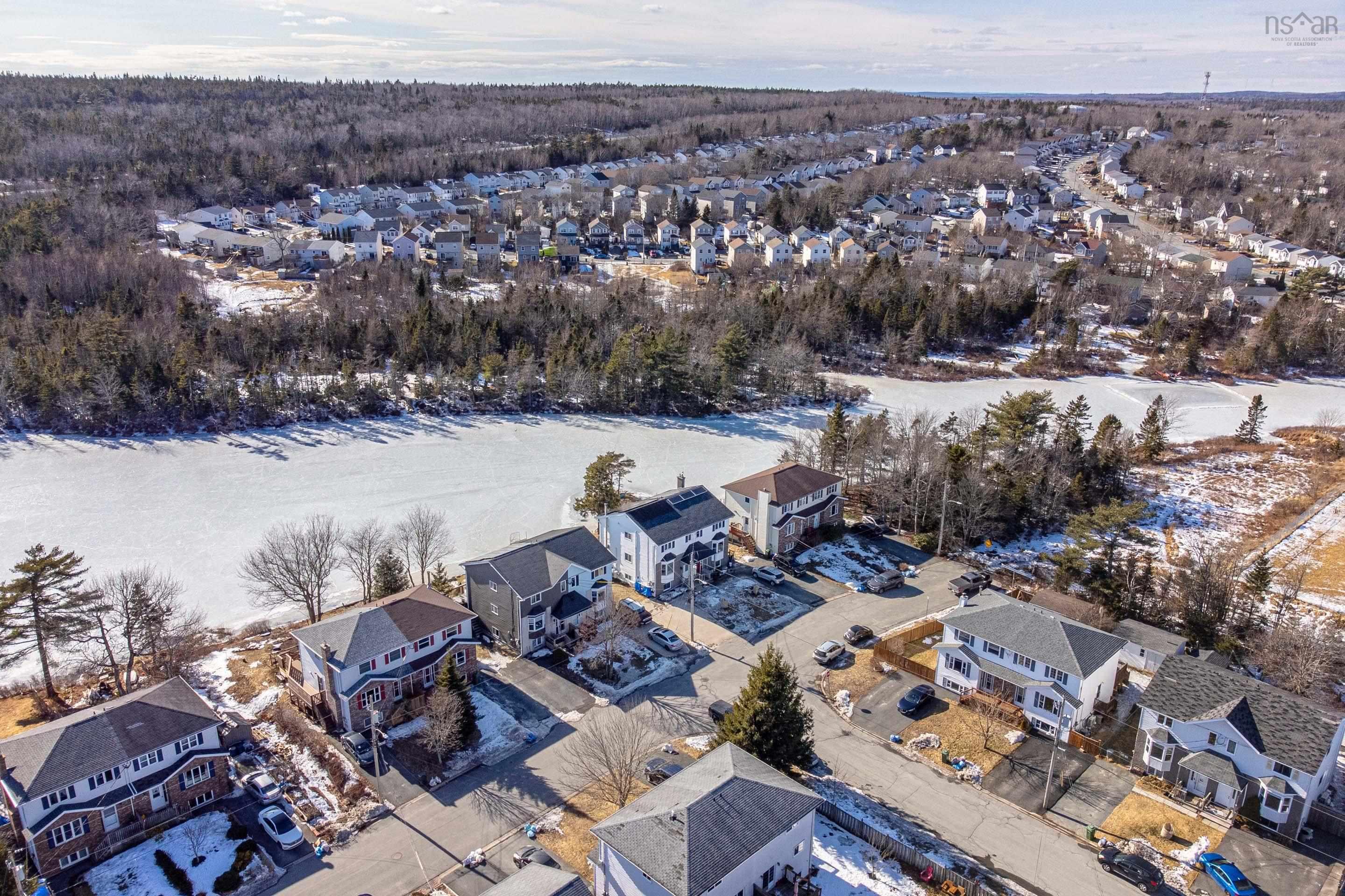 $499,900.00: 18 Tiger Maple Drive, Timberlea