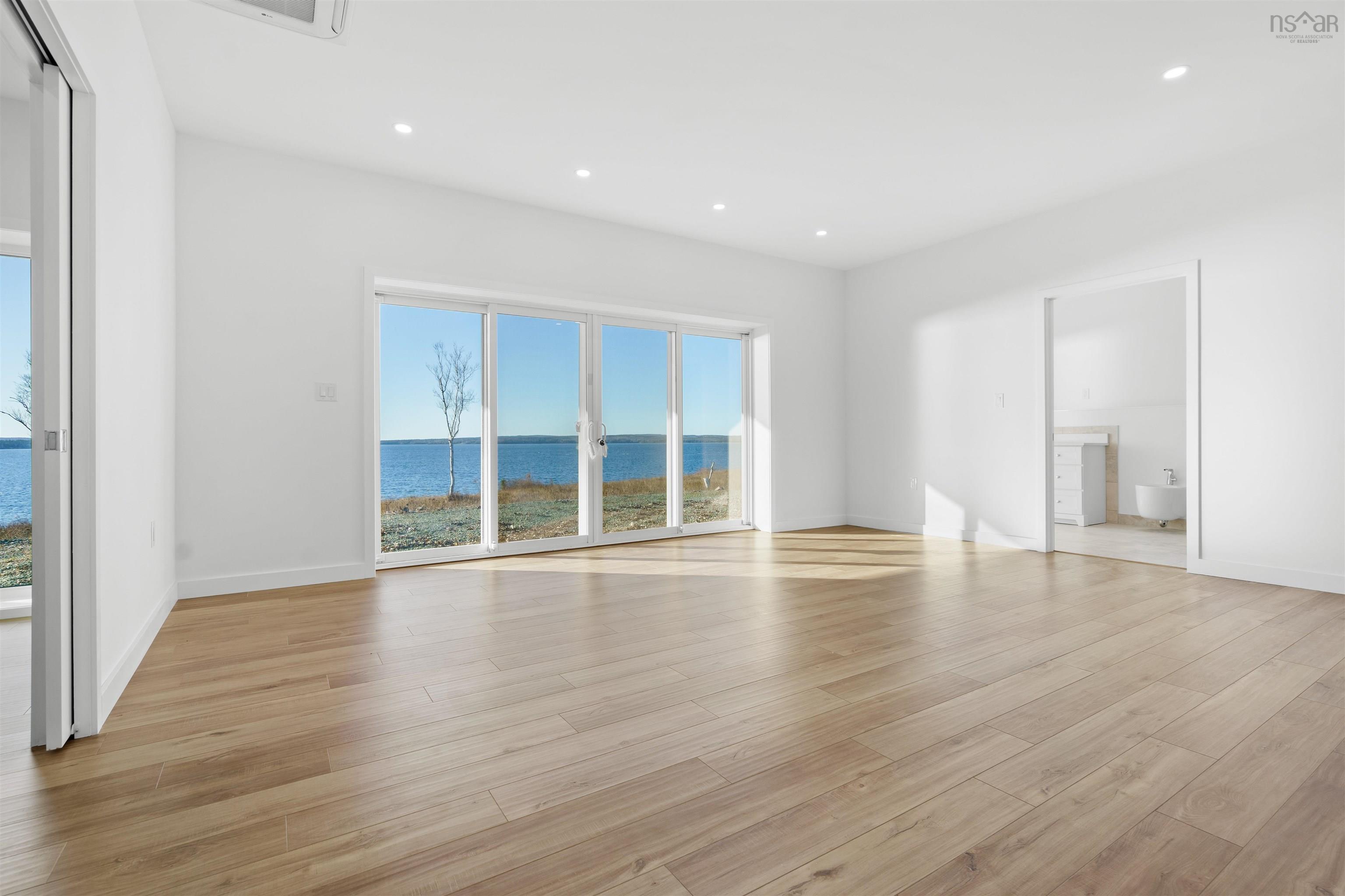 $1,490,000.00: Eric Lane, Hay Cove