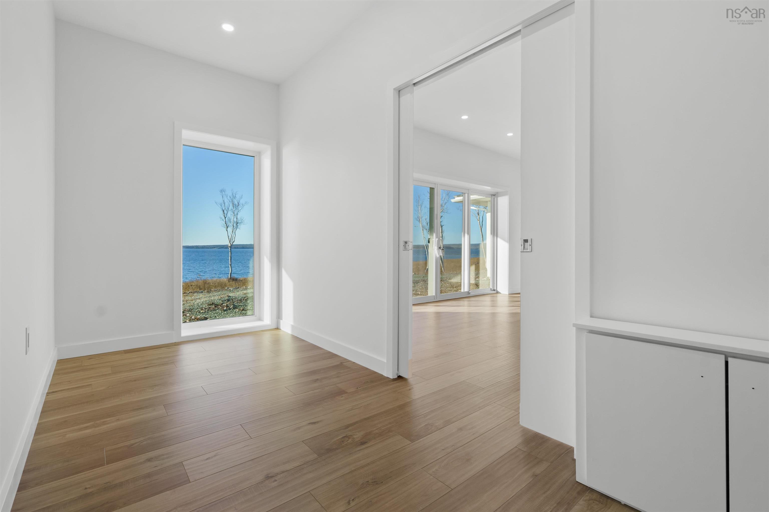 $1,490,000.00: Eric Lane, Hay Cove