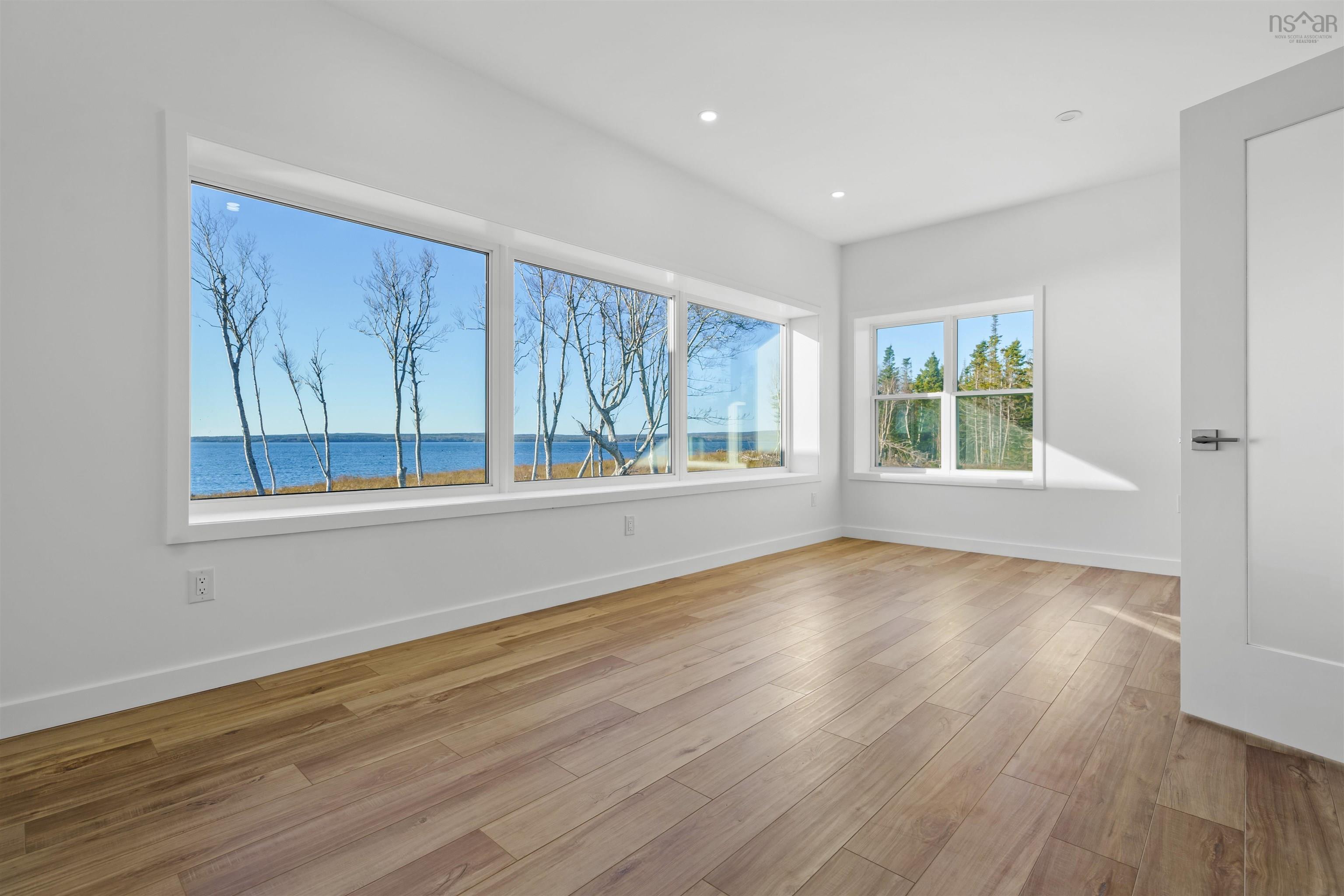 $1,490,000.00: Eric Lane, Hay Cove