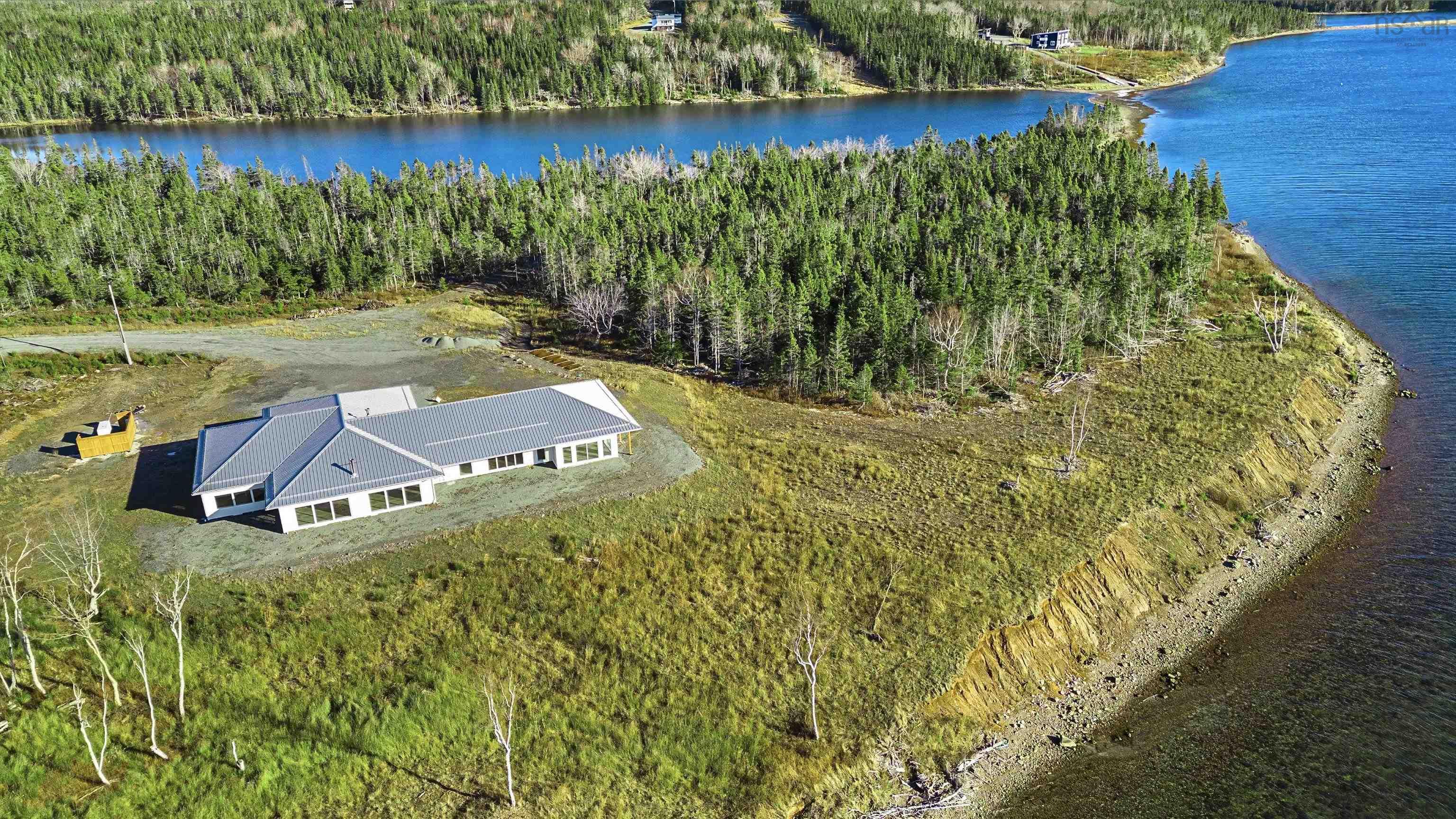 $1,490,000.00: Eric Lane, Hay Cove