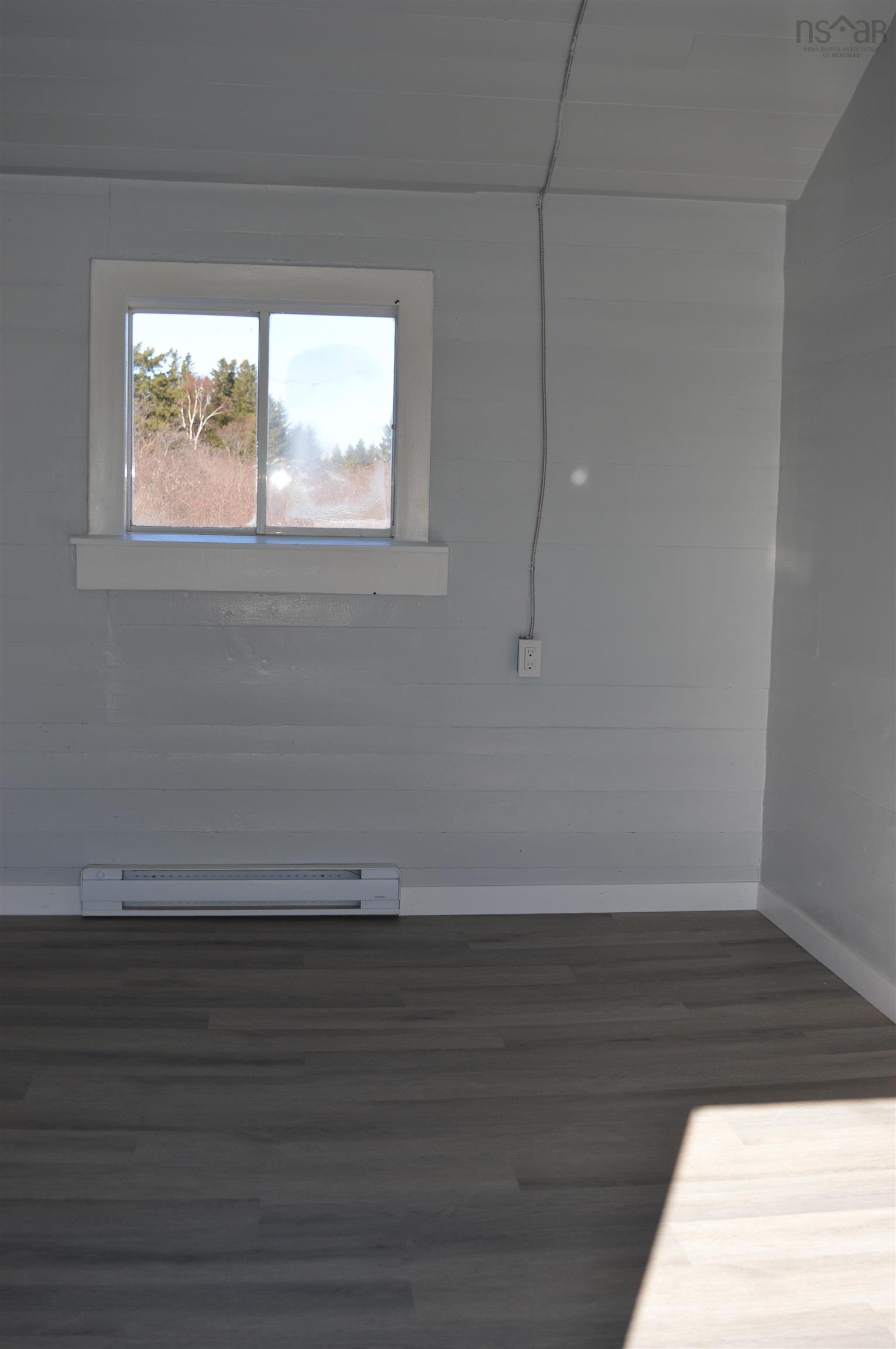 $179,900.00: 109 Old Monastery Road, Monastery