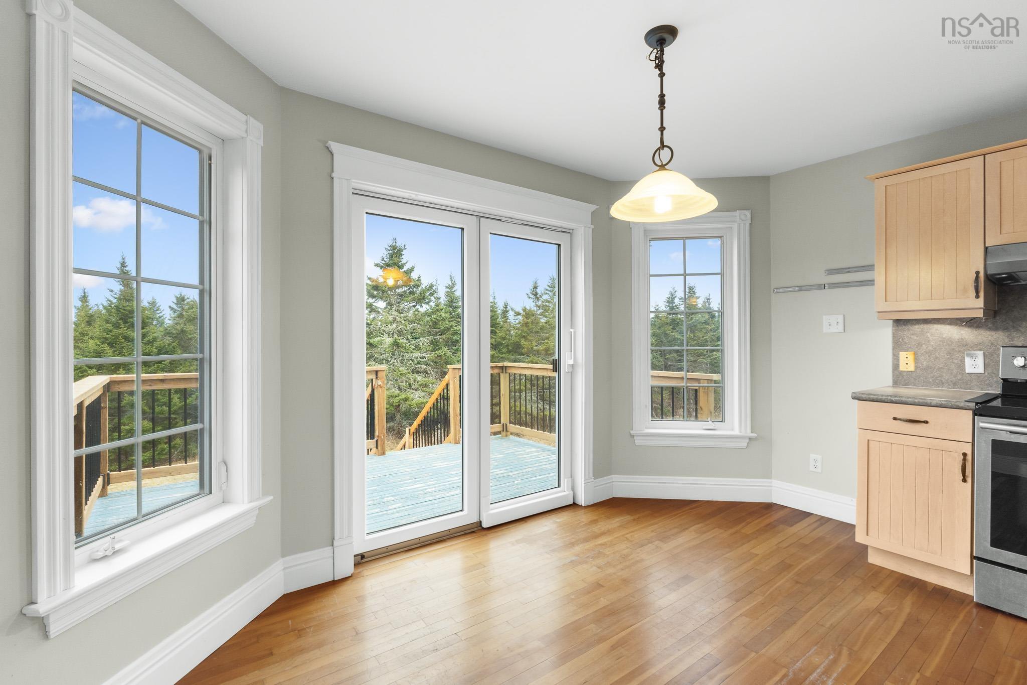 $640,000.00: 21 Leeward Lane, East Lawrencetown