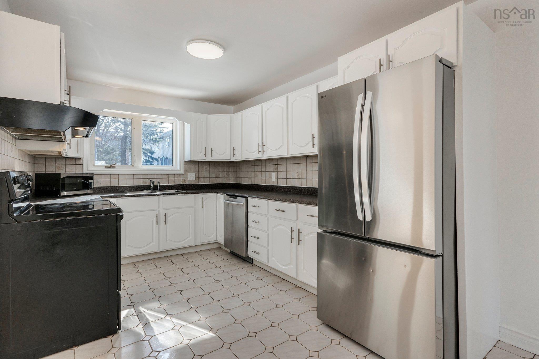 $419,900.00: 72 Attenborough Court, Halifax