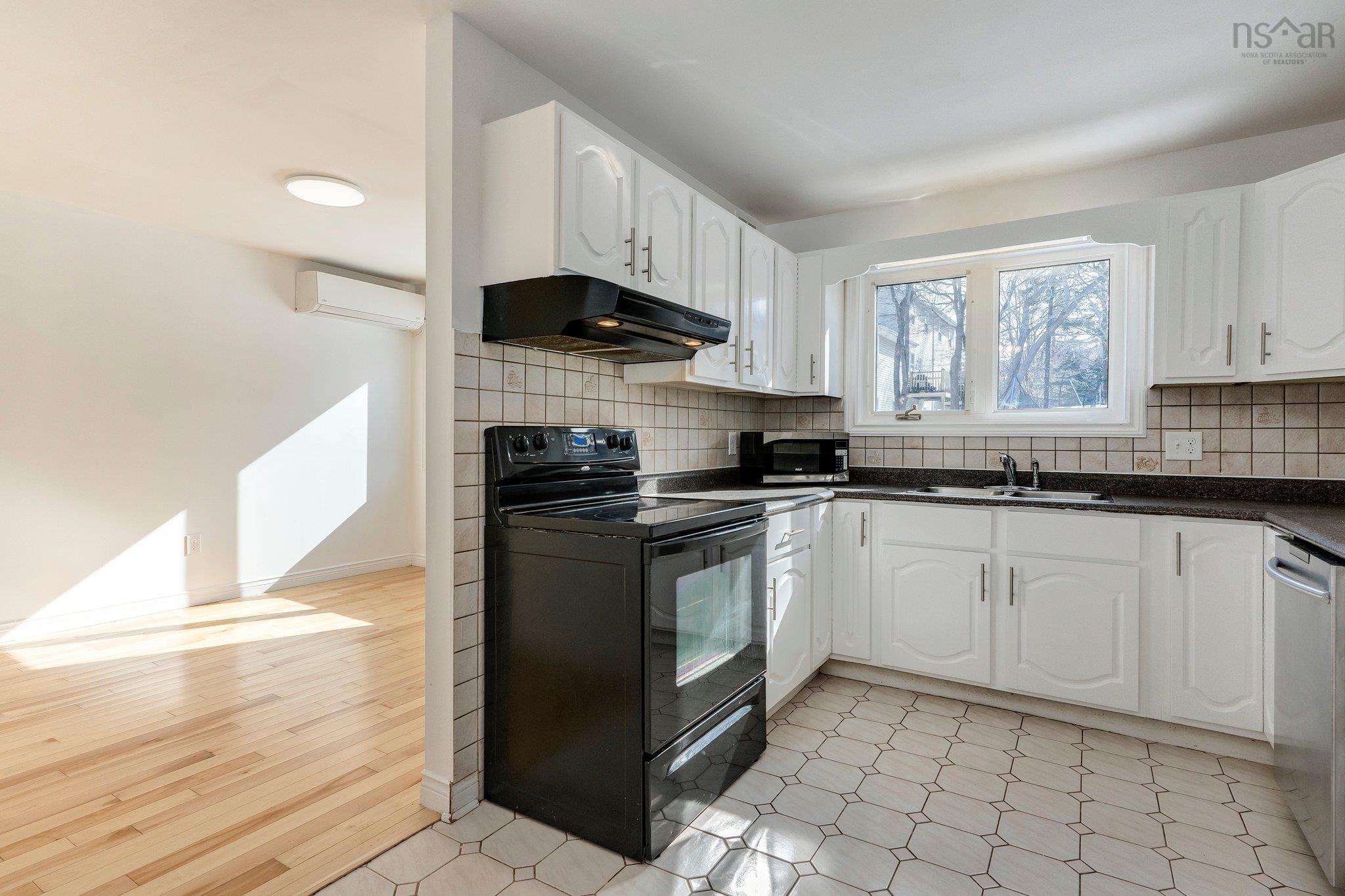 $419,900.00: 72 Attenborough Court, Halifax