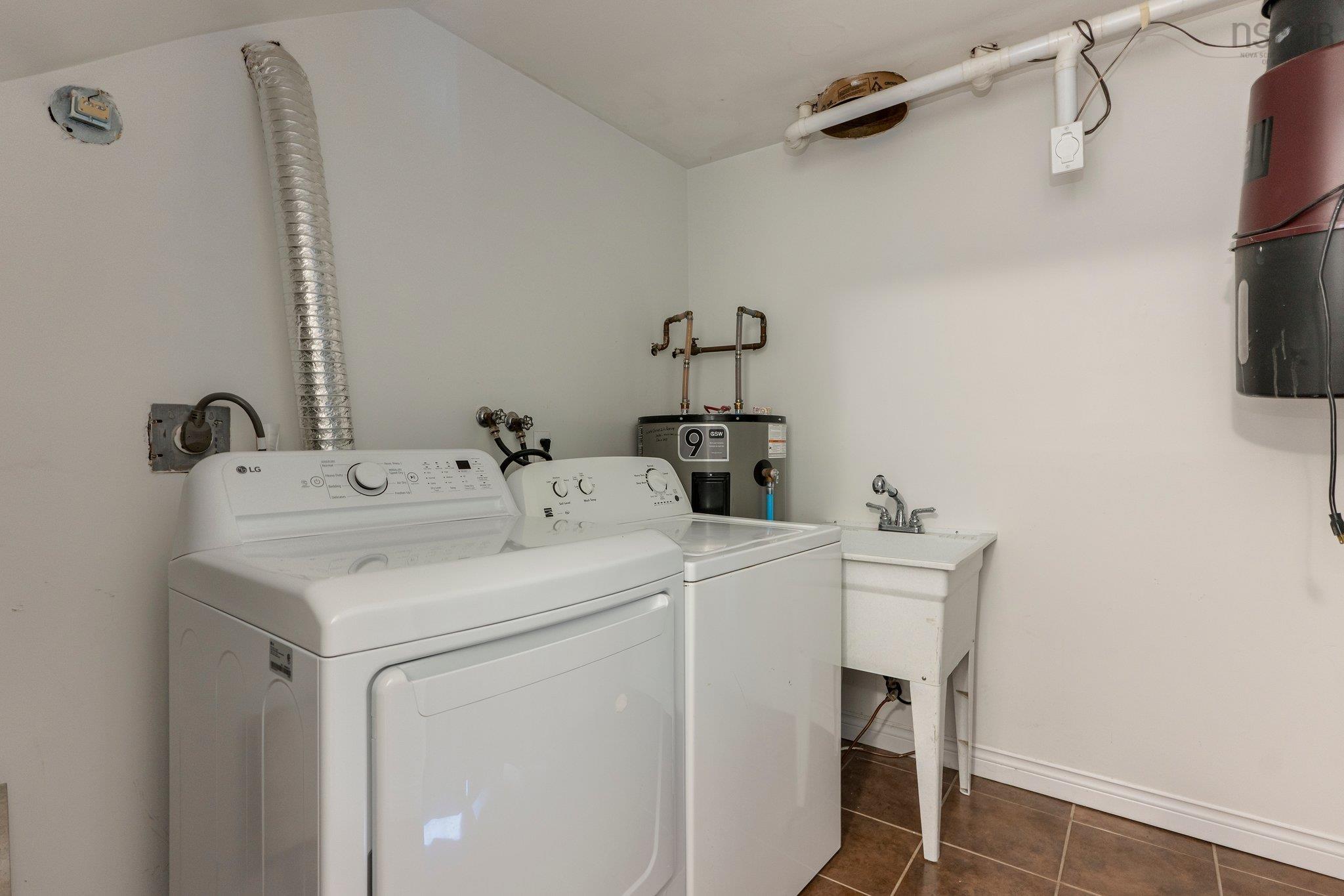 $419,900.00: 72 Attenborough Court, Halifax