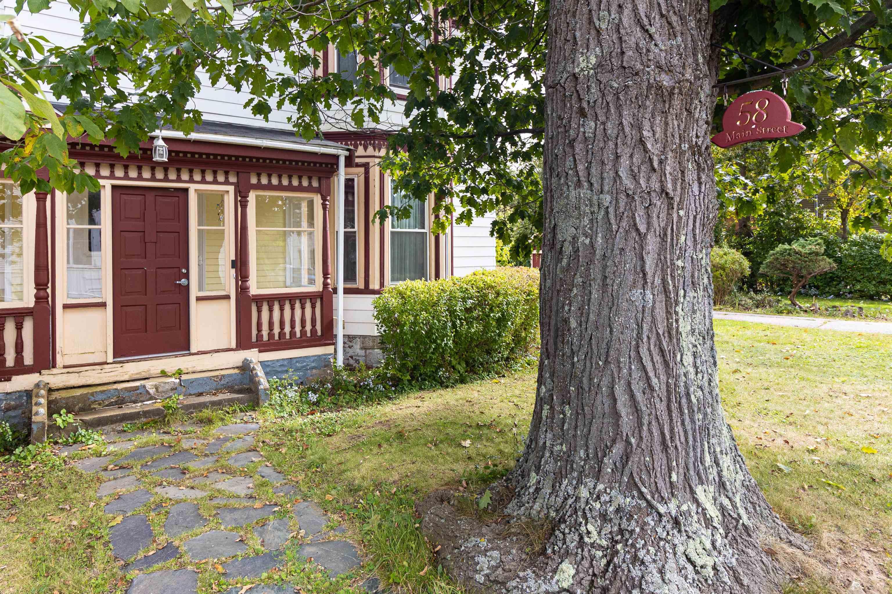 $599,900.00: 58 Main Street, Hantsport