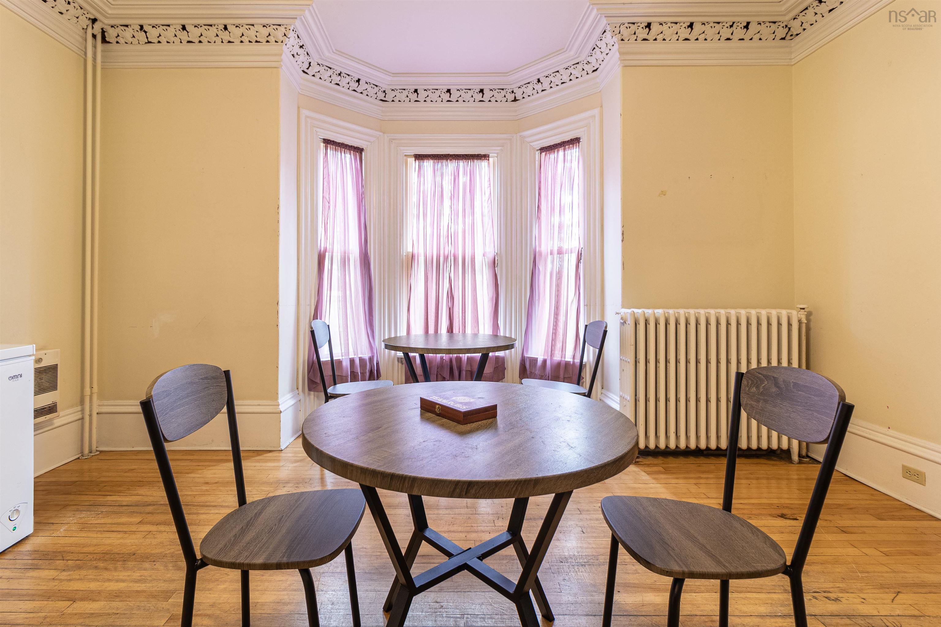 $599,900.00: 58 Main Street, Hantsport