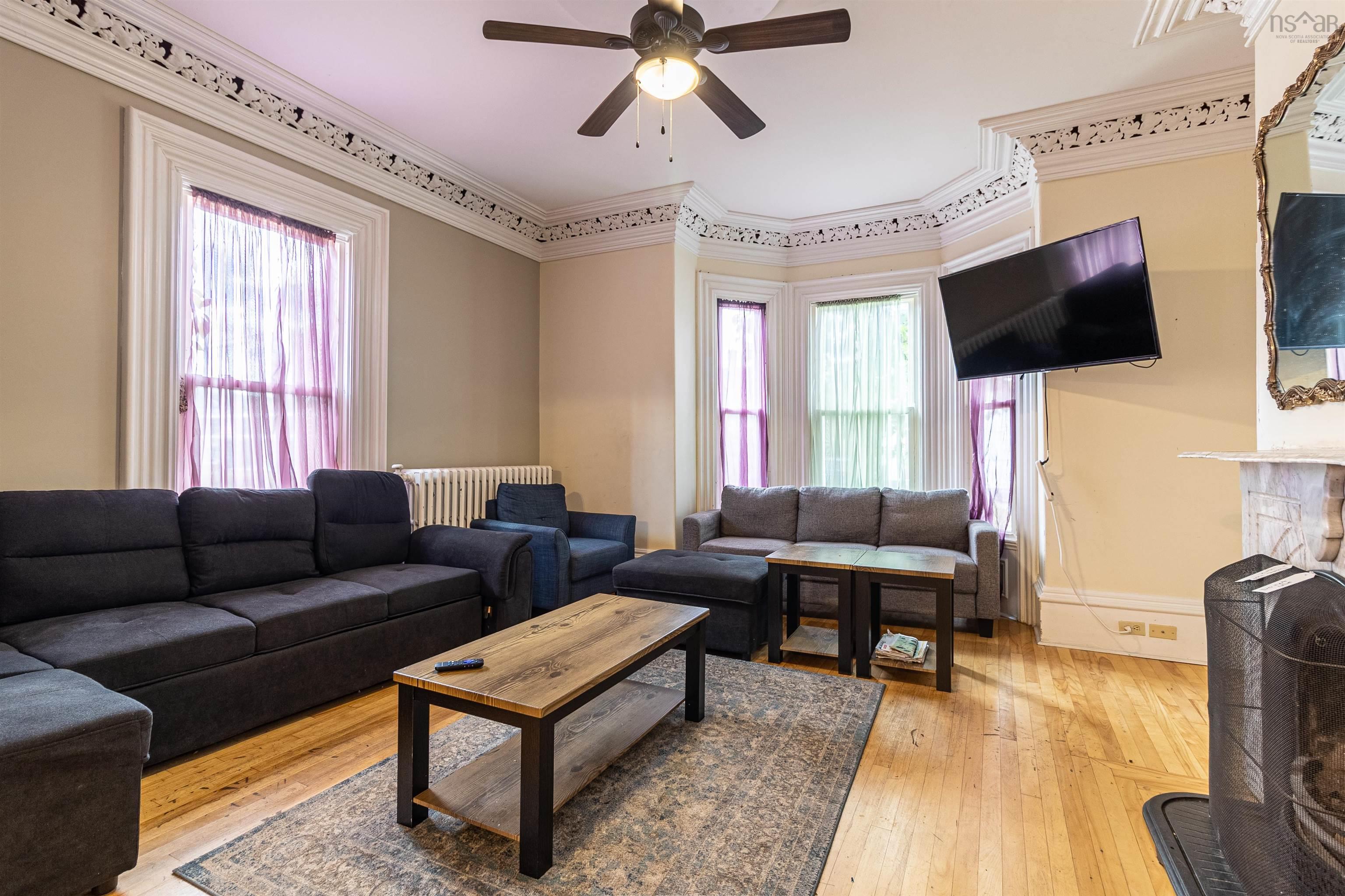 $599,900.00: 58 Main Street, Hantsport